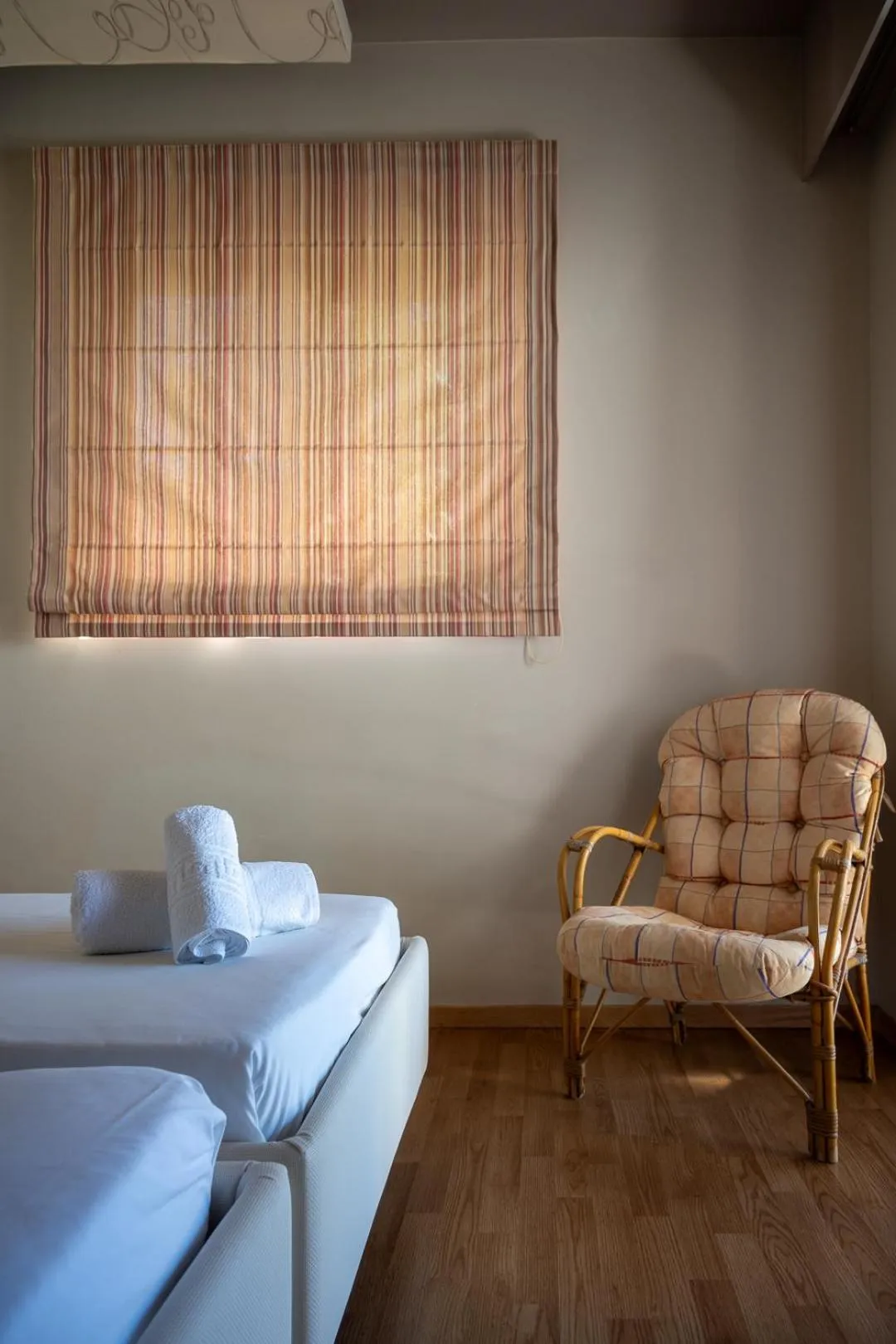 Seating area in Triantafillas Suites