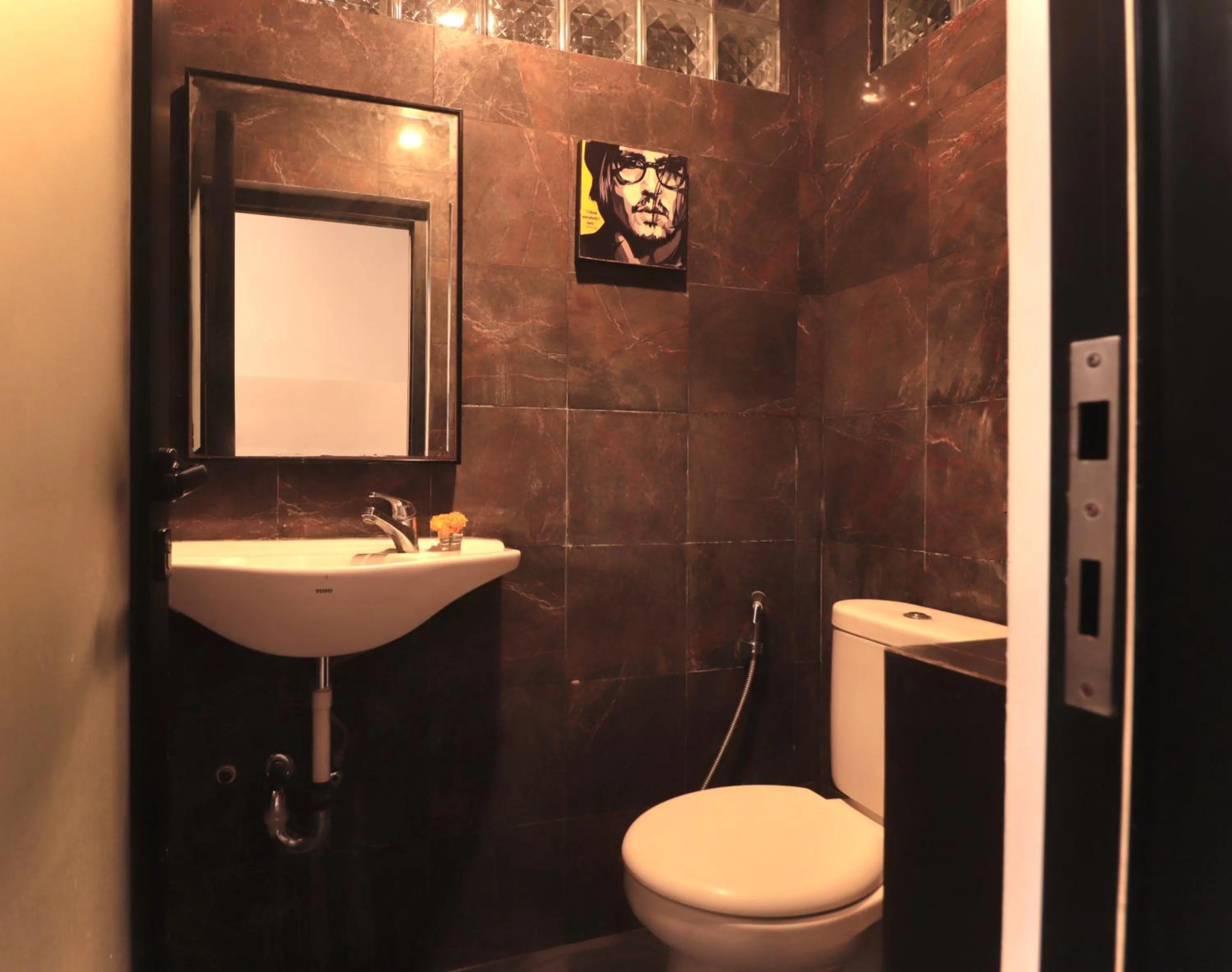 Toilet in Amaya Residence Jimbaran