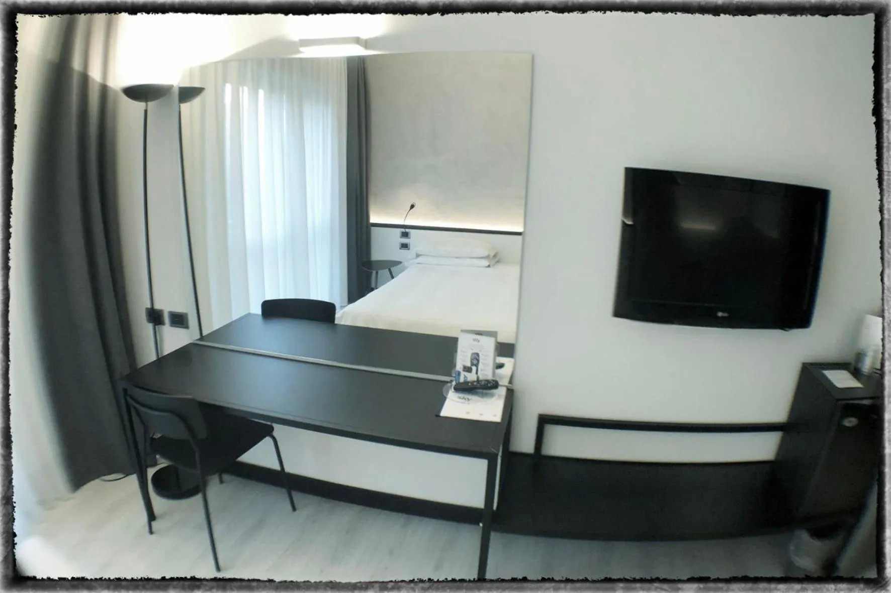 Bed in Brianteo Hotel Residence and Restaurant