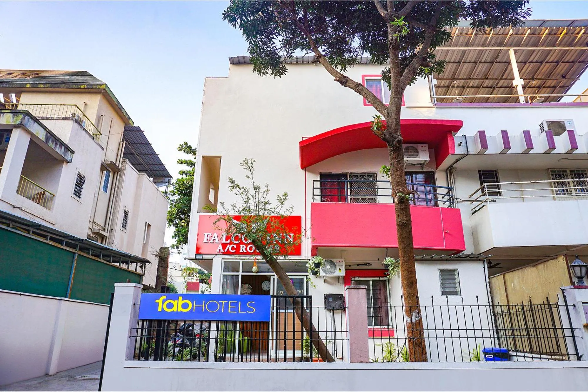 Property building in FabHotel New Falcon Inn - Nr Balewadi stadium