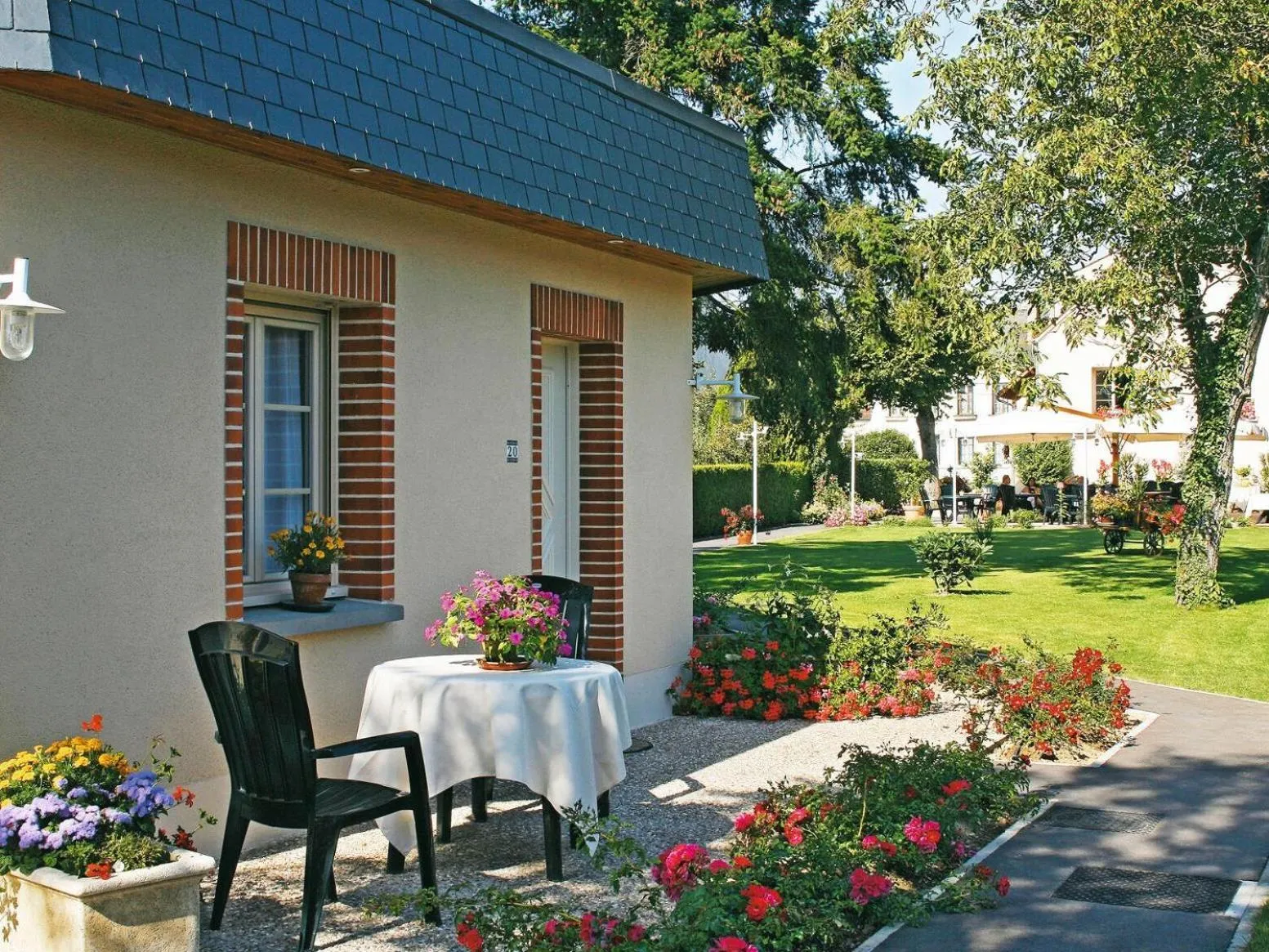 Logis Hôtel Restaurant Le Clos du Vigneron