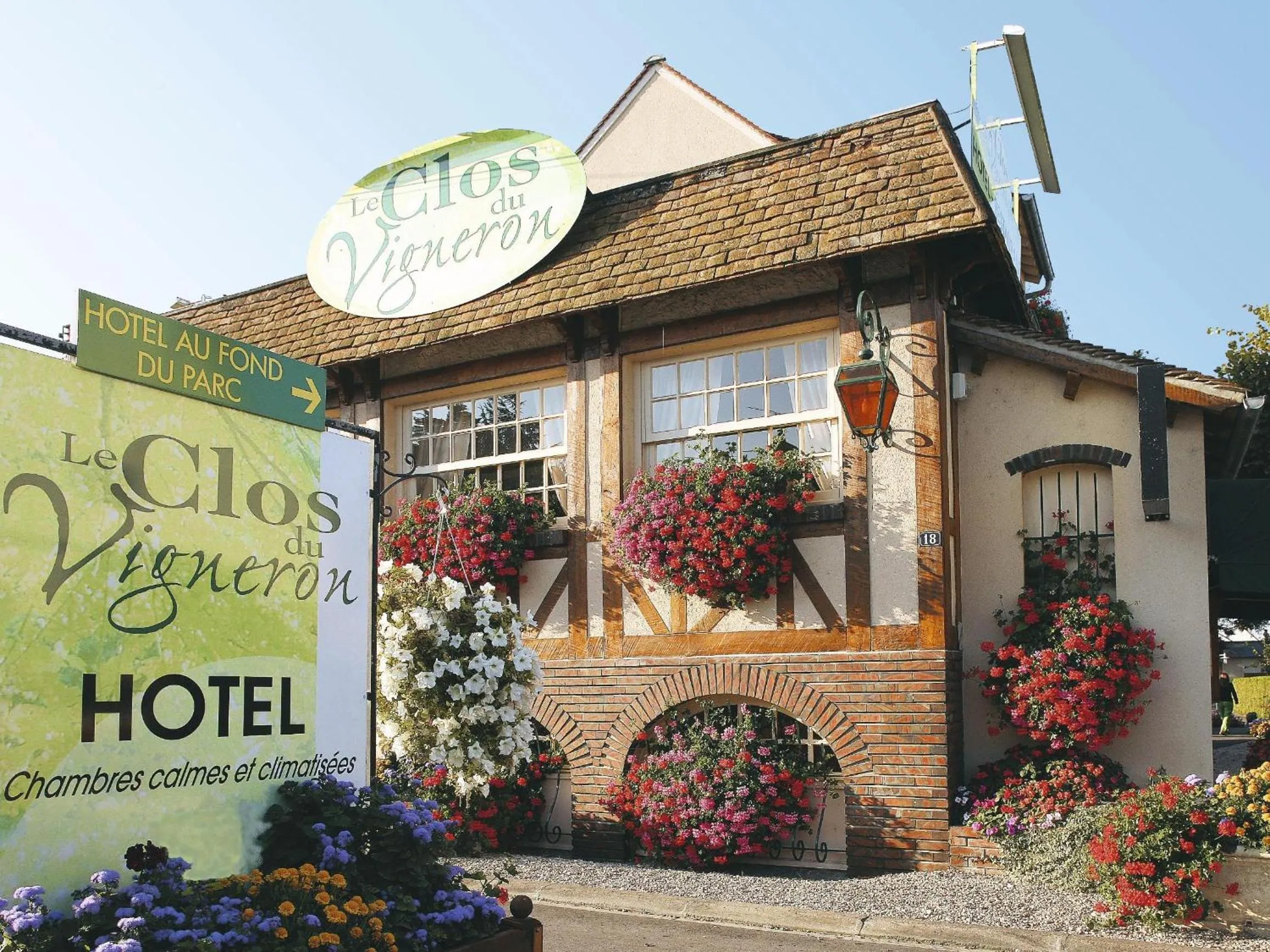 Logis Hôtel Restaurant Le Clos du Vigneron