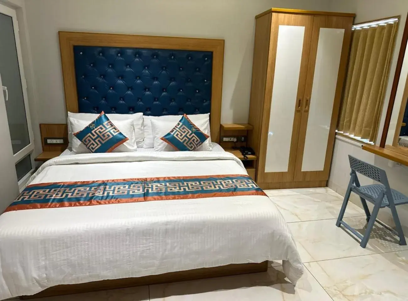 Bed in The VP Residency Towerrs Bed in The VP Residency Towerrs