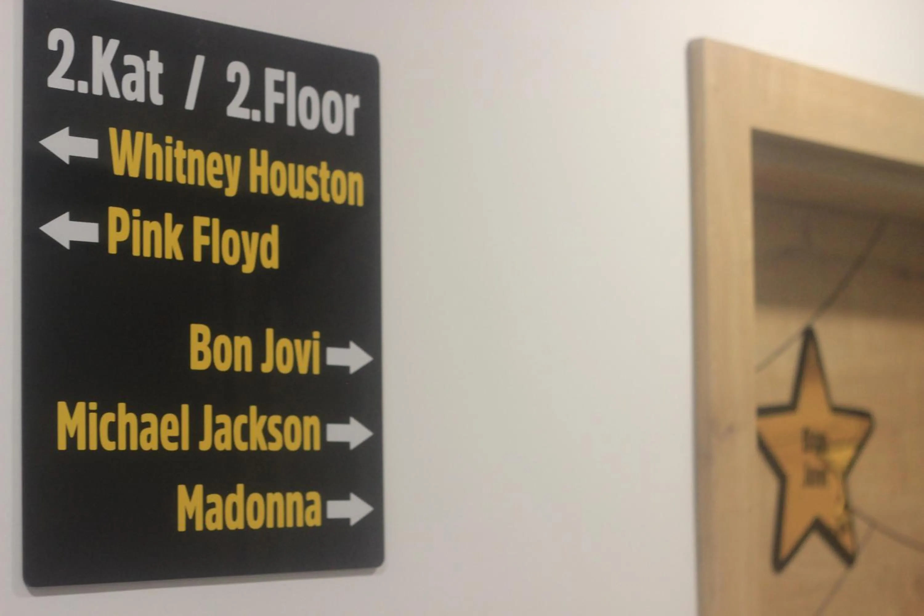 Decorative detail in Retro Star Suites