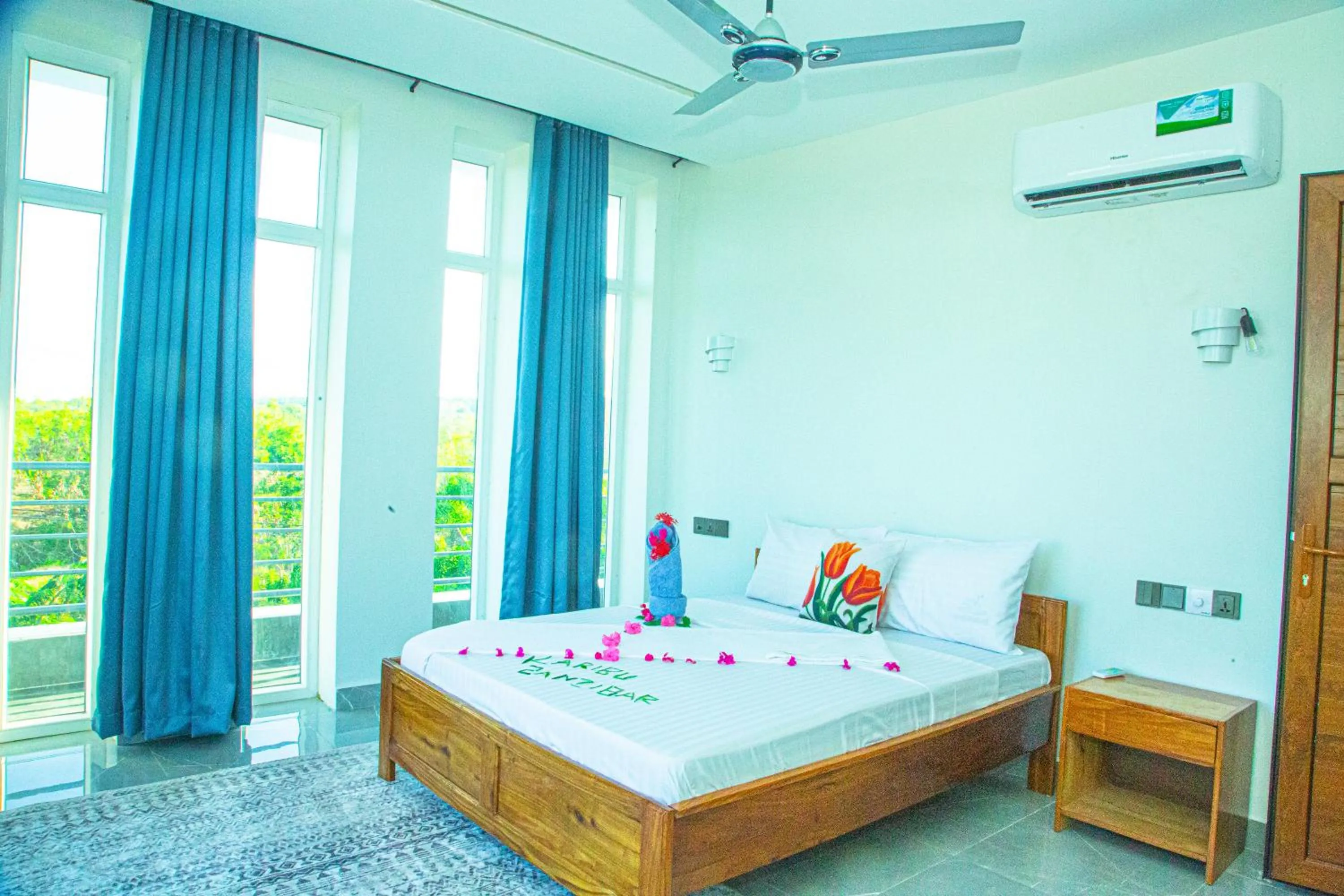 Bed in Jazira Palace