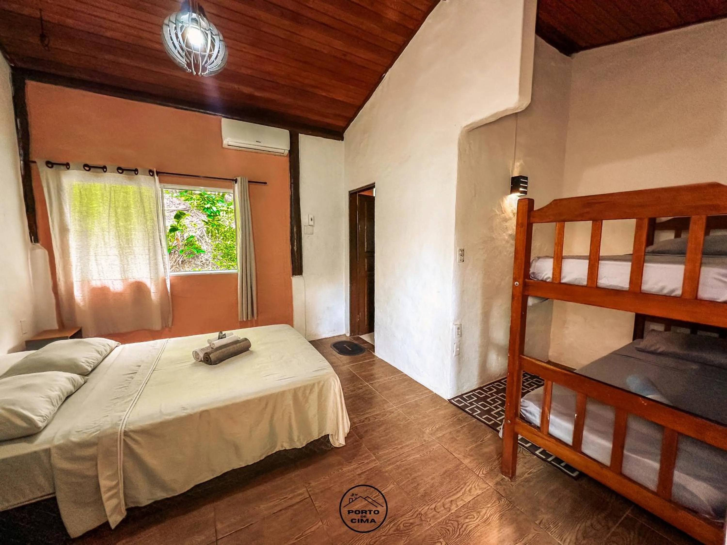 Casas Porto de Cima