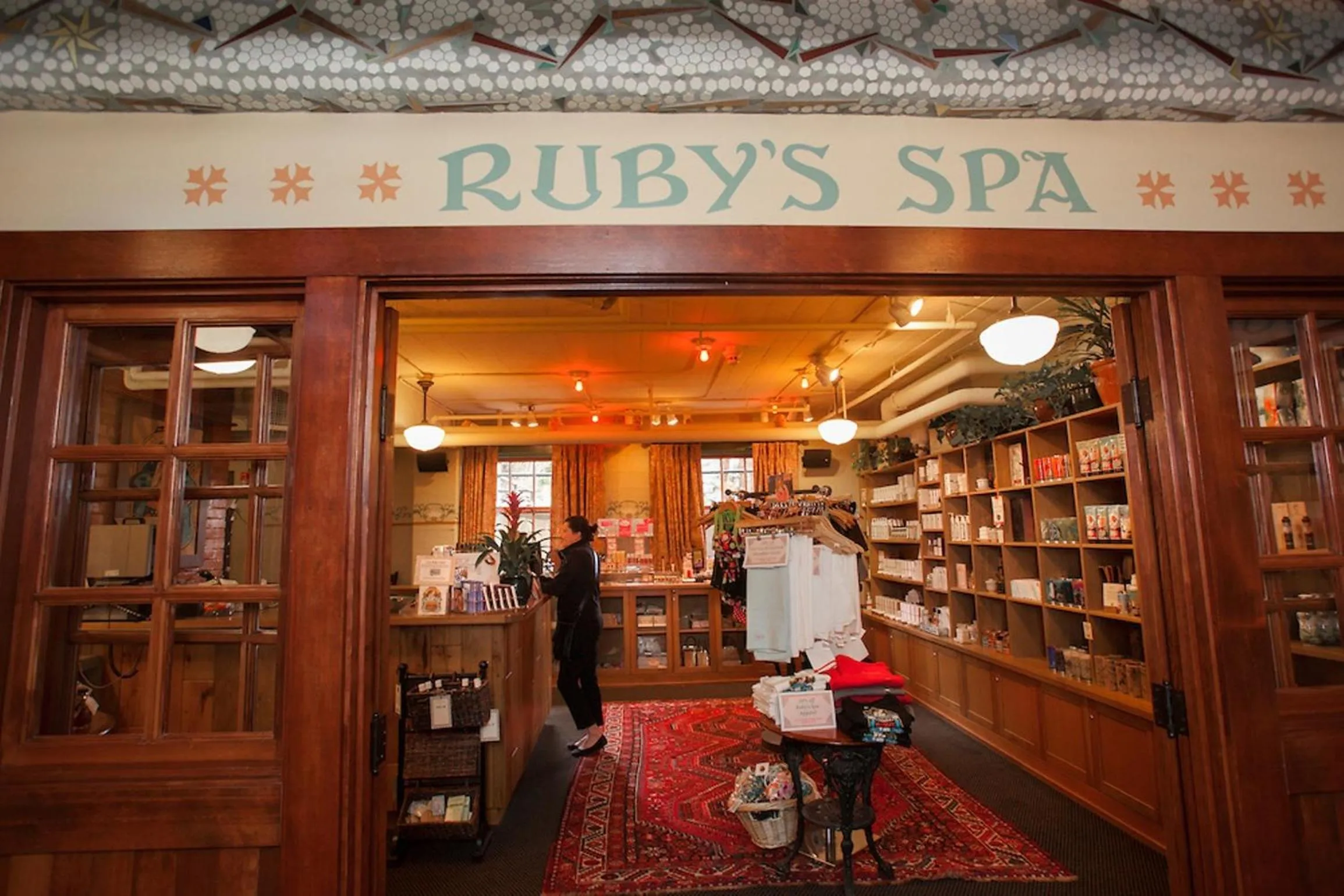 Spa and wellness centre/facilities in McMenamins Grand Lodge