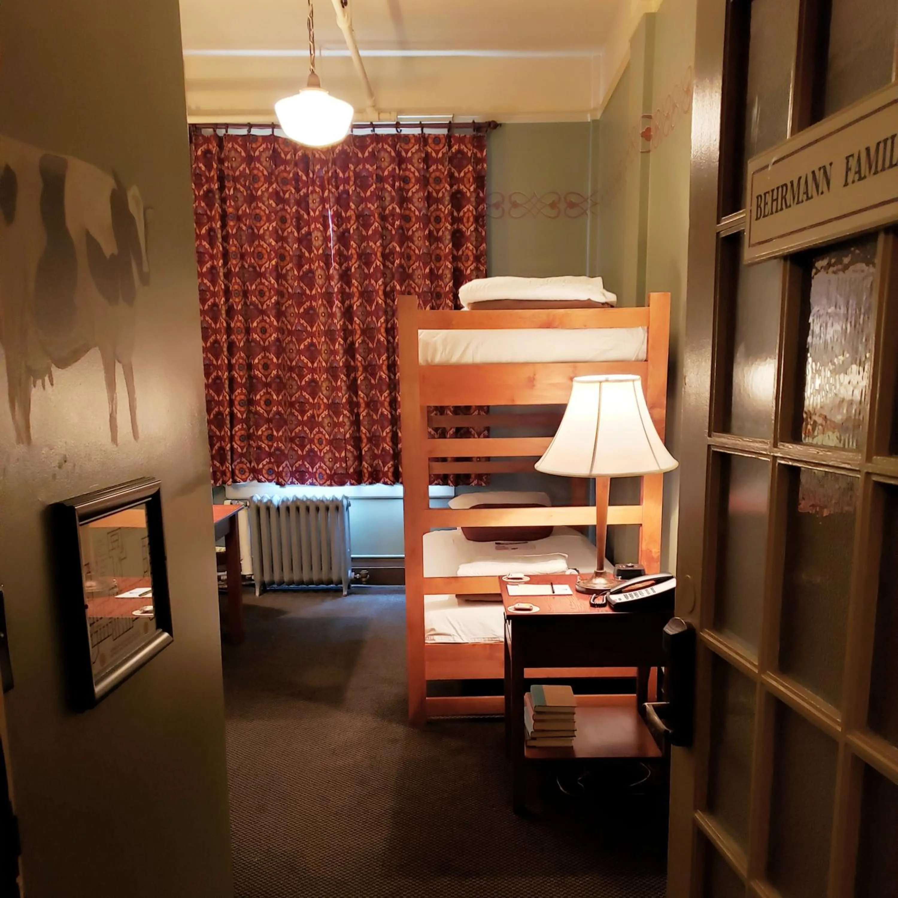 Other, Bed in McMenamins Grand Lodge