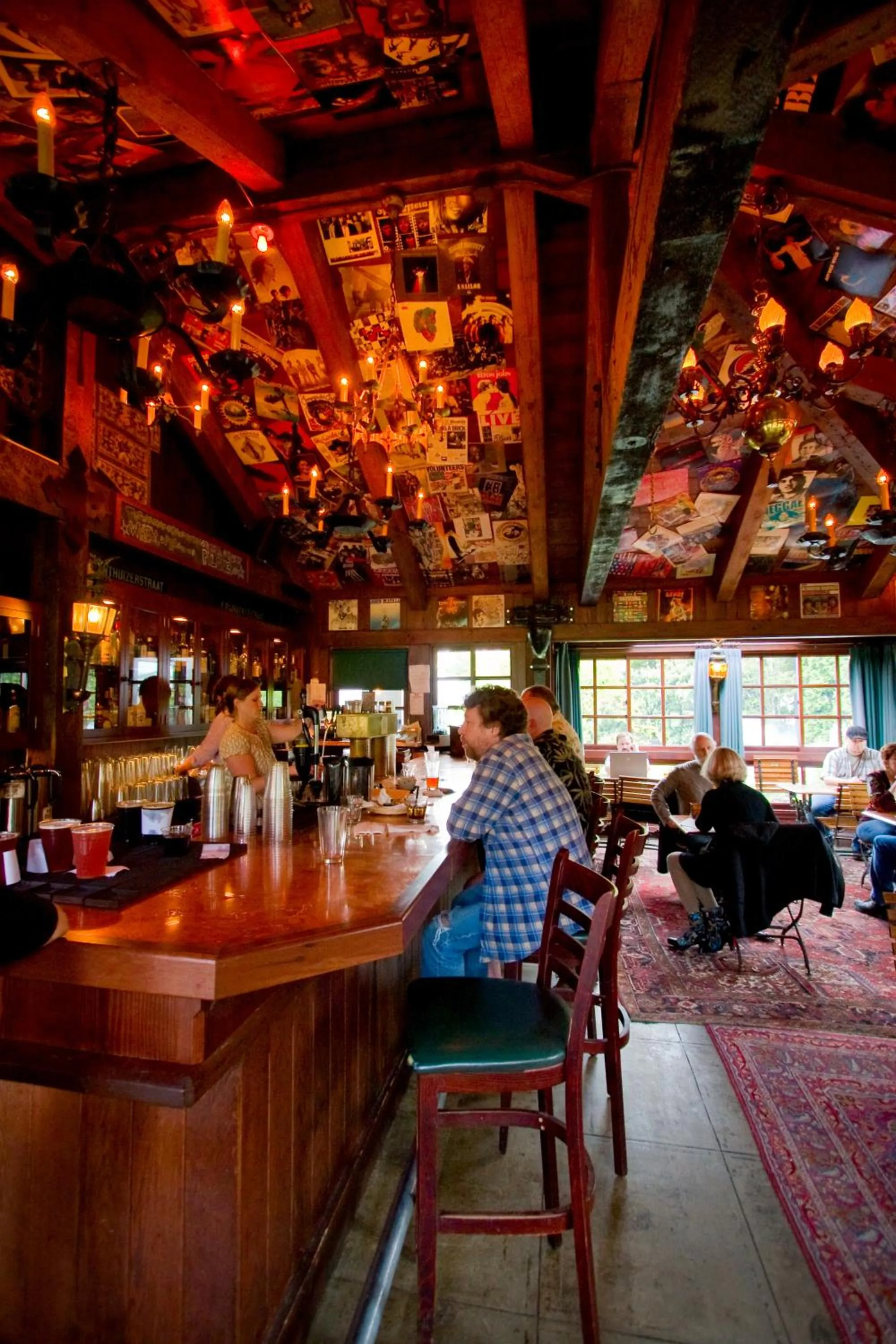 Restaurant/places to eat in McMenamins Grand Lodge