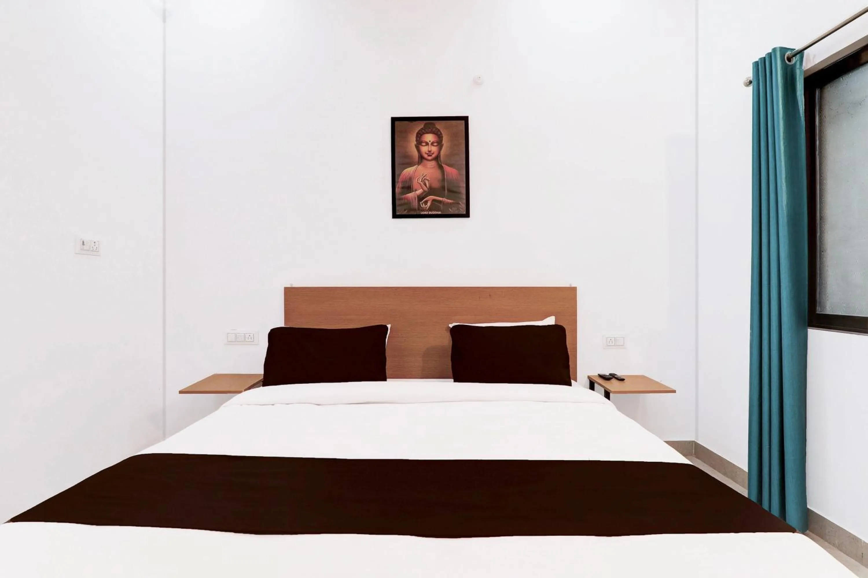 Bedroom, Bed in Hotel O JP INN