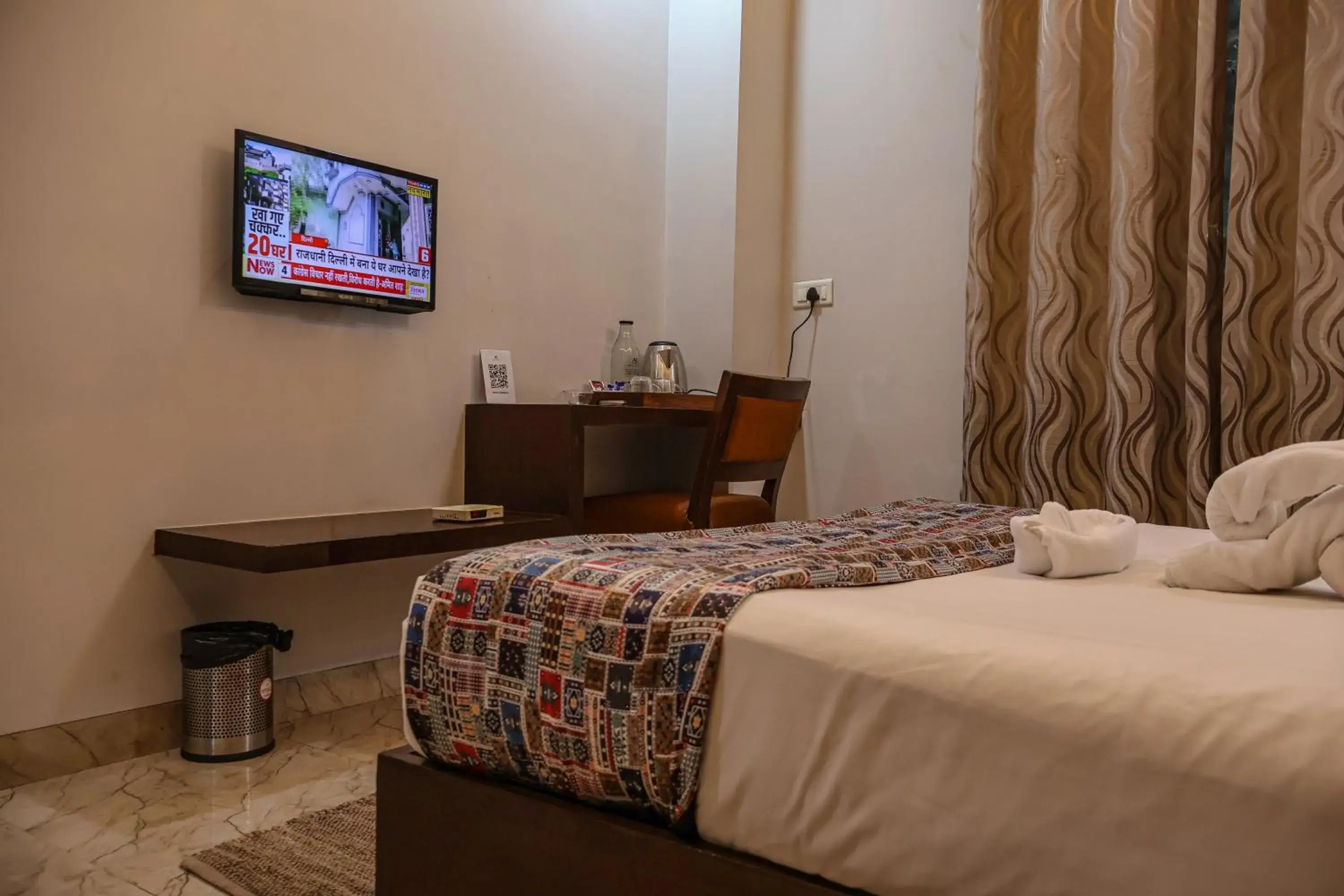 Photo of the whole room, Bed in HHW Hotel- Agra Photo of the whole room, Bed in HHW Hotel- Agra