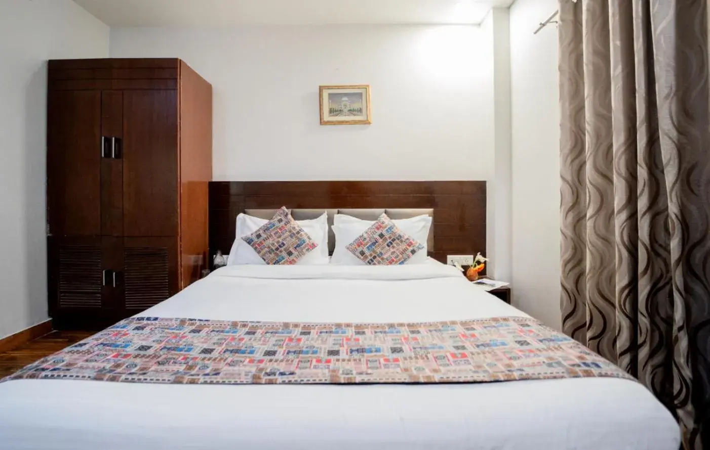 Bedroom, Bed in HHW Hotel- Agra Bedroom, Bed in HHW Hotel- Agra