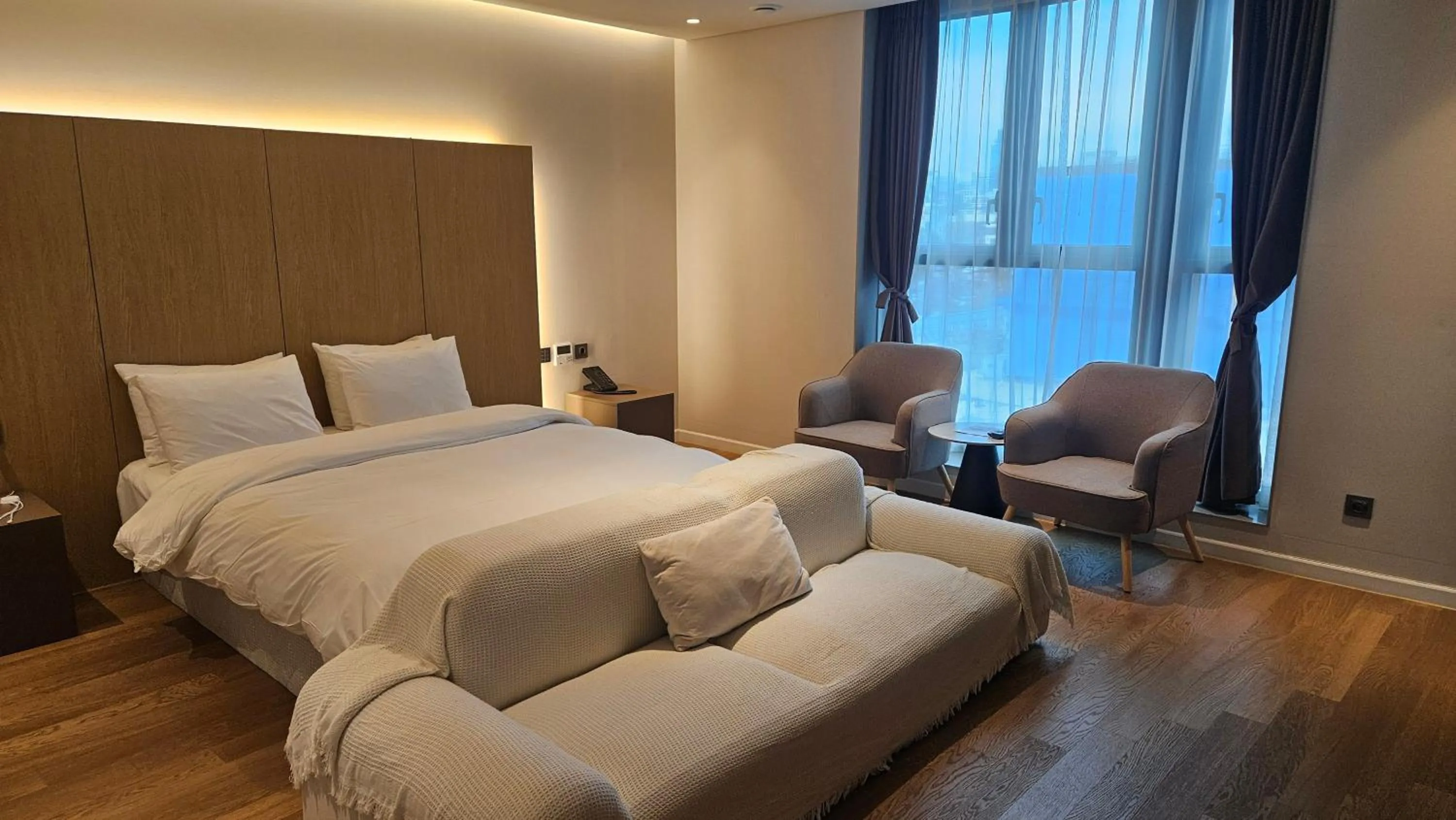 Bedroom in The Gleam Hotel