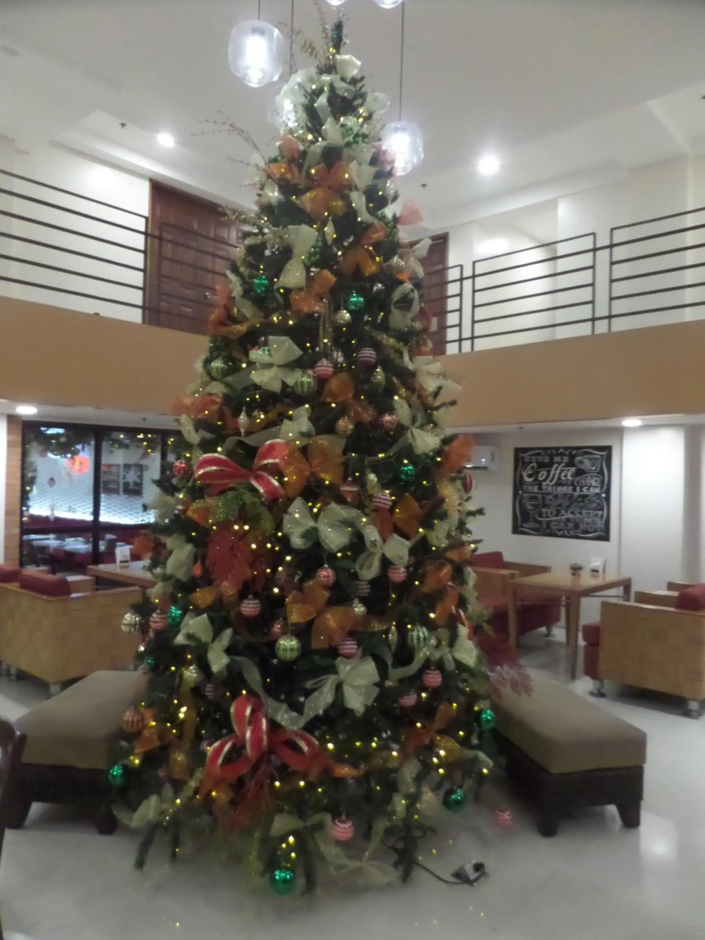 Lounge or bar in Royal Suites Condotel Lounge or bar in Royal Suites Condotel