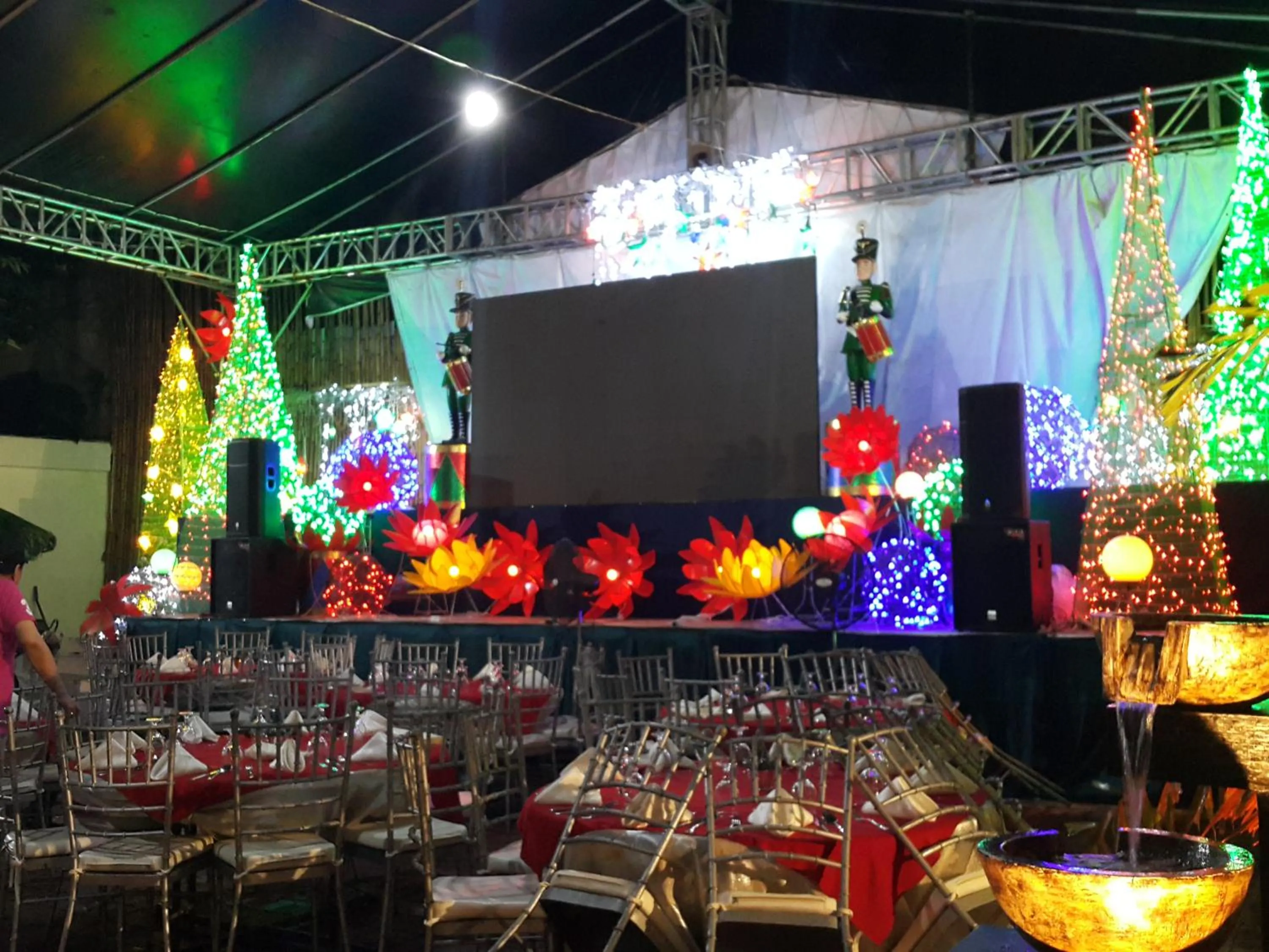 Garden in Royal Suites Condotel