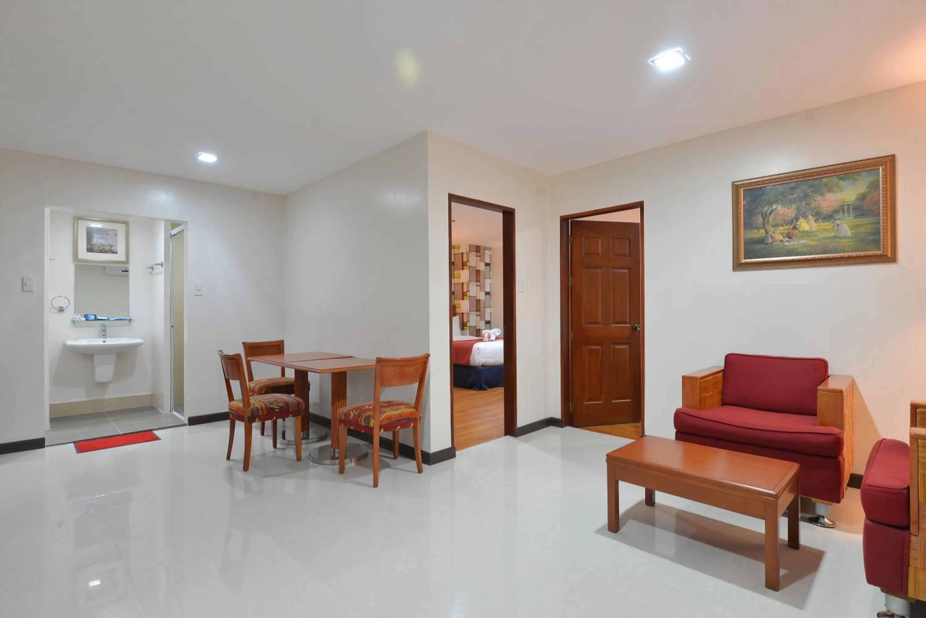 Living room in Royal Suites Condotel