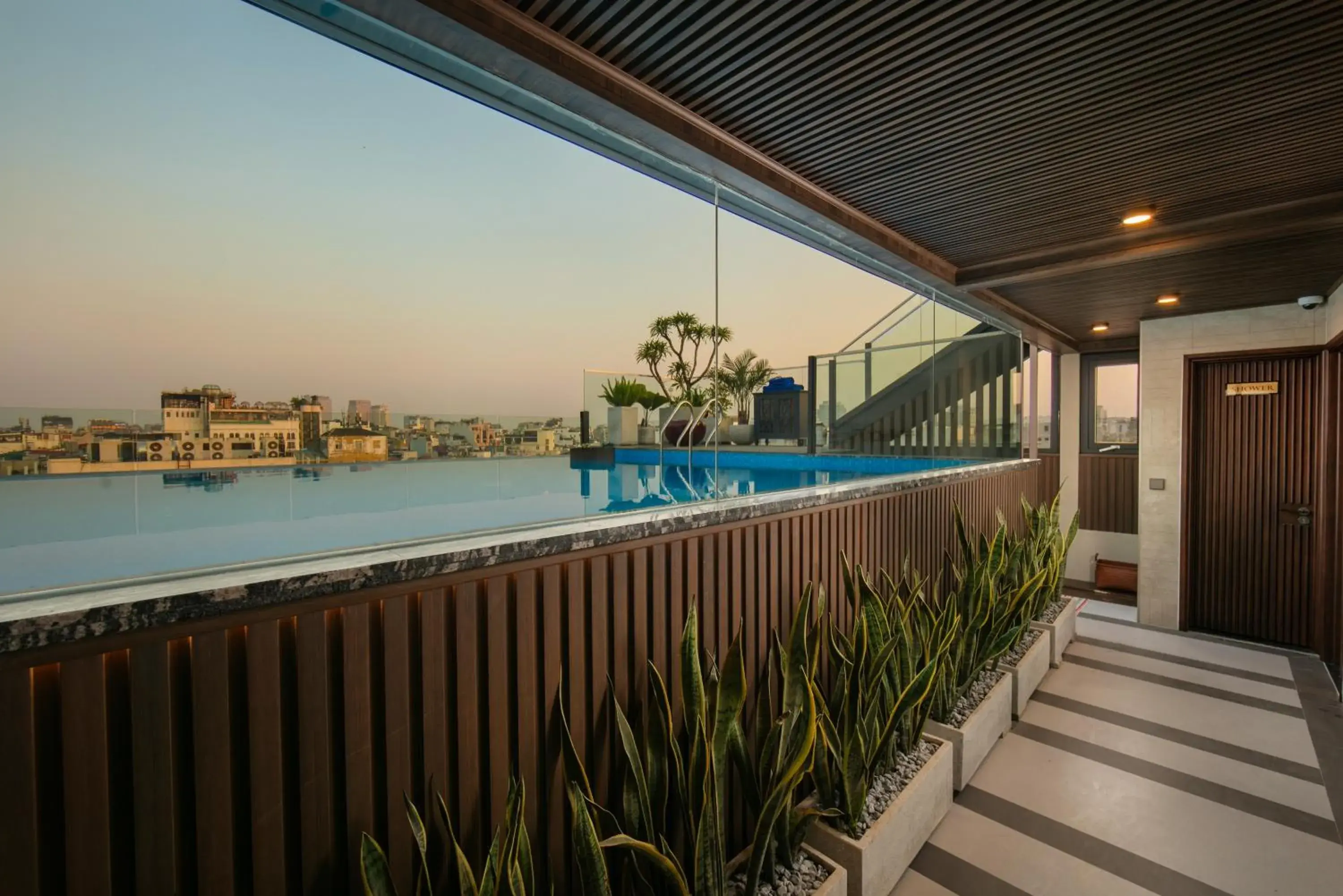 Swimming pool in HOTEL de LAGOM Swimming pool in HOTEL de LAGOM