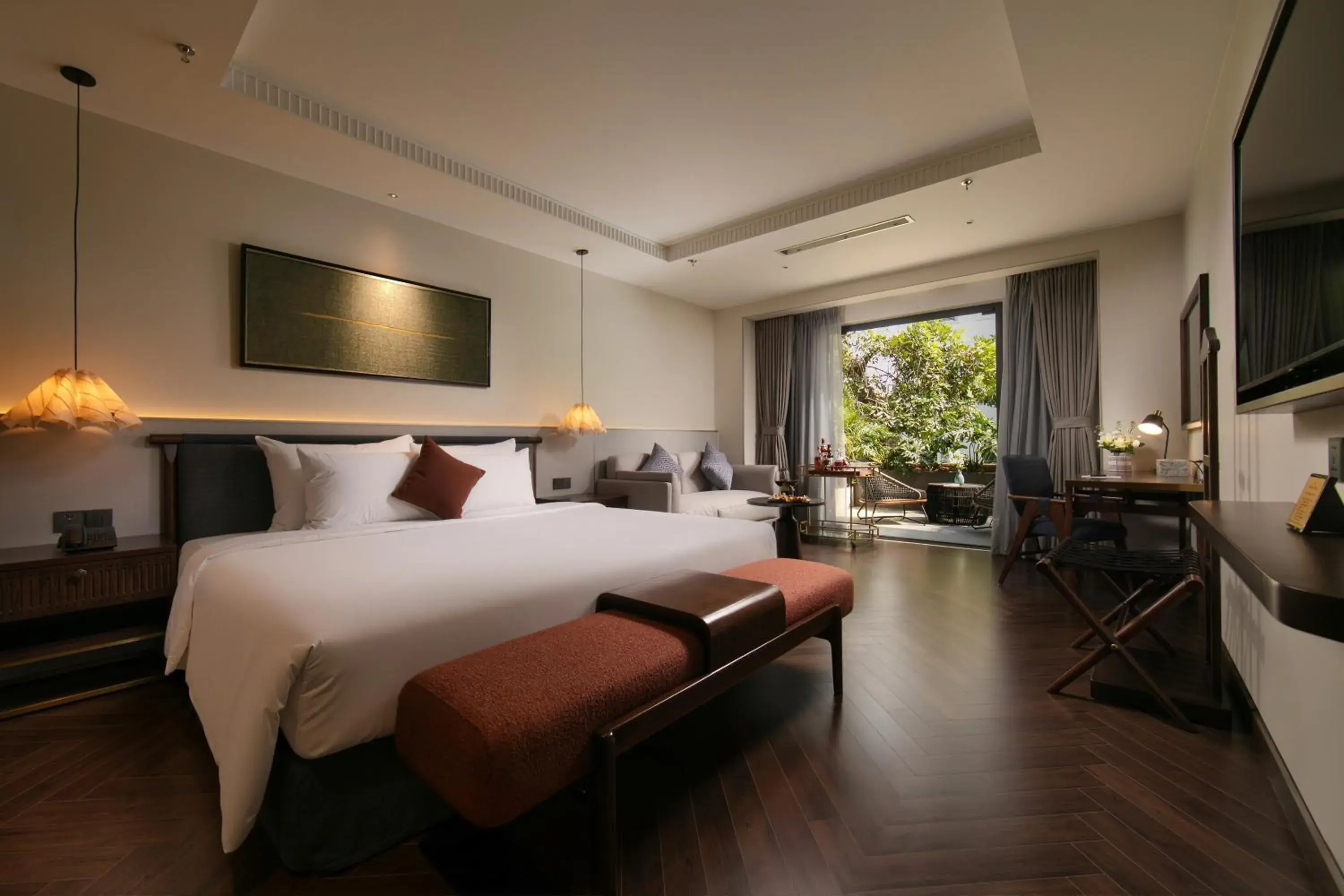 TV and multimedia, Bed in HOTEL de LAGOM TV and multimedia, Bed in HOTEL de LAGOM