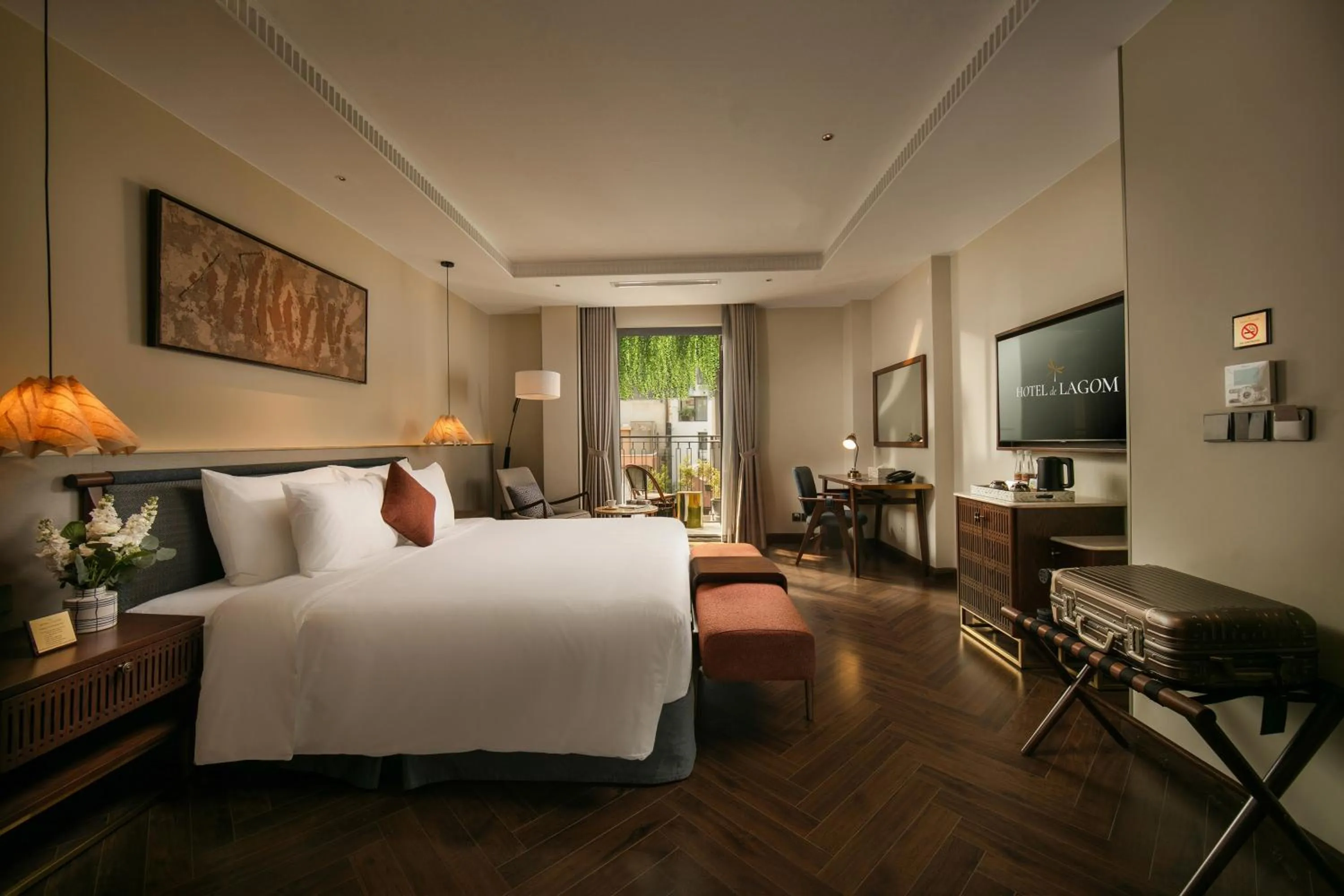 TV and multimedia, Bed in HOTEL de LAGOM