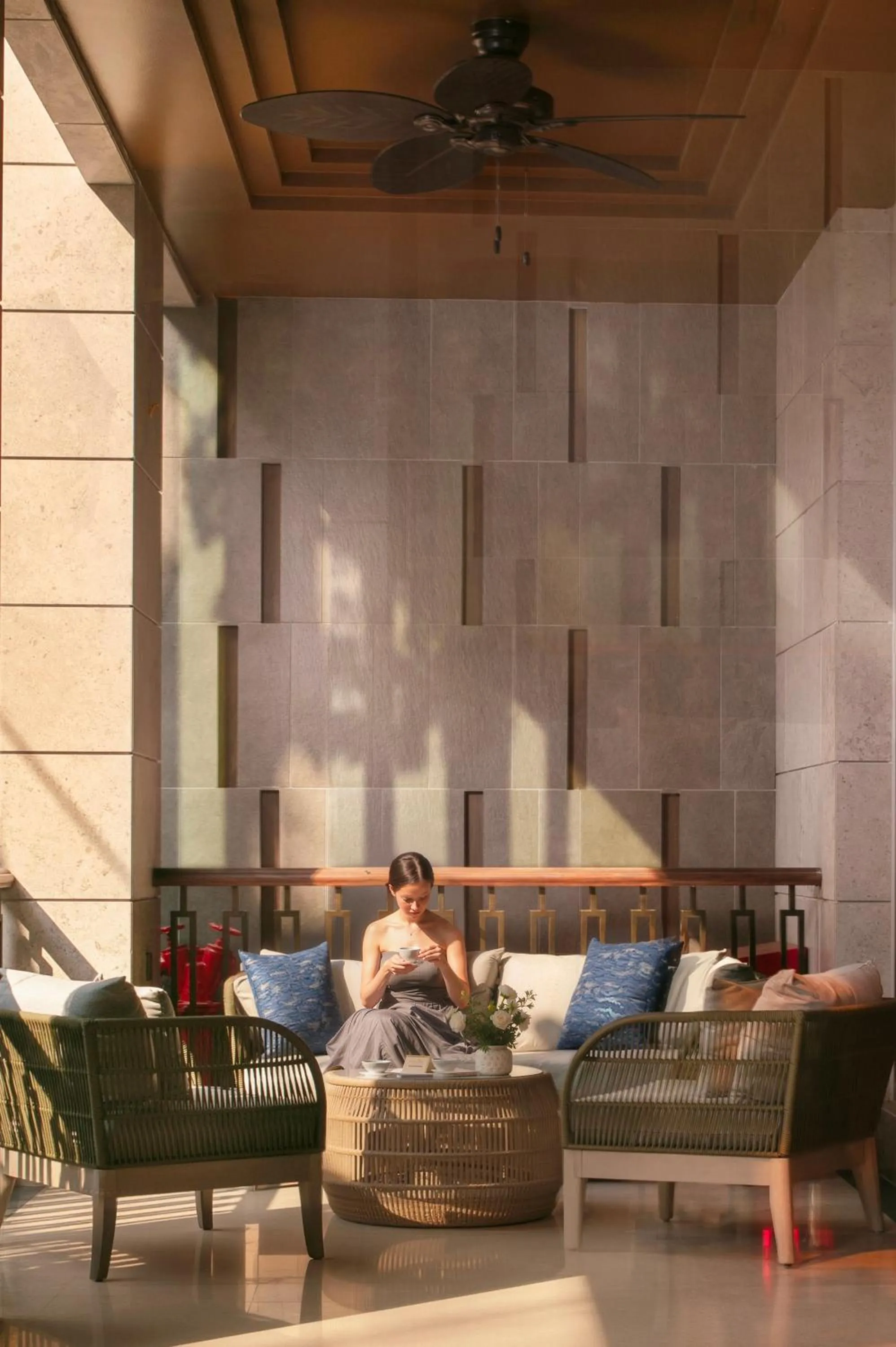 Property building in HOTEL de LAGOM