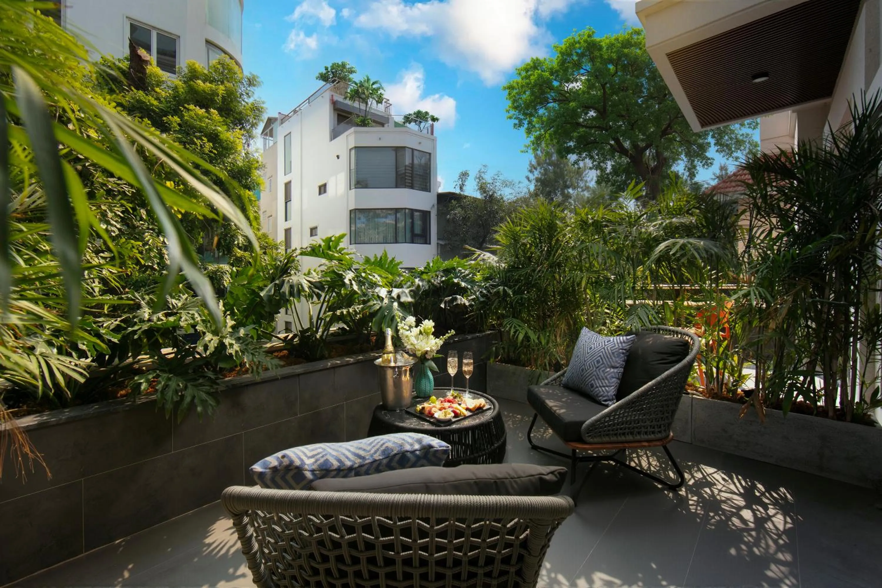 Balcony/Terrace in HOTEL de LAGOM