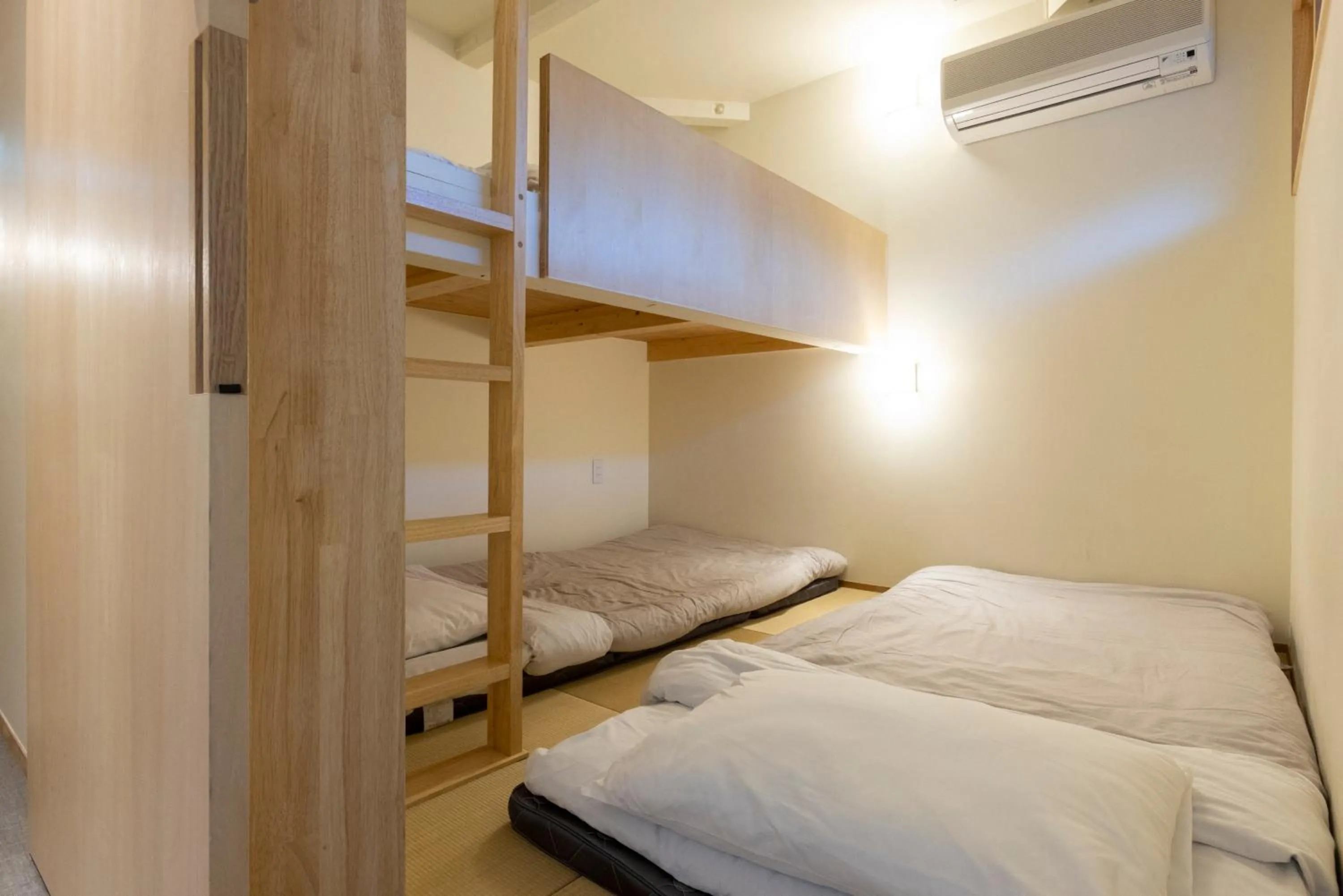 Photo of the whole room, Bed in Cafe & Guest House Nagonoya