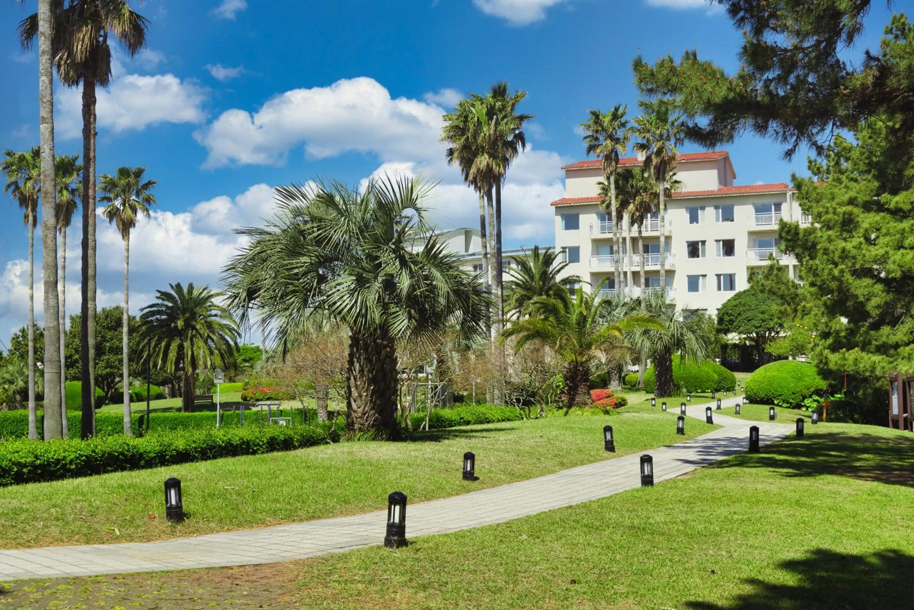 Garden in Kensington Resort Seogwipo