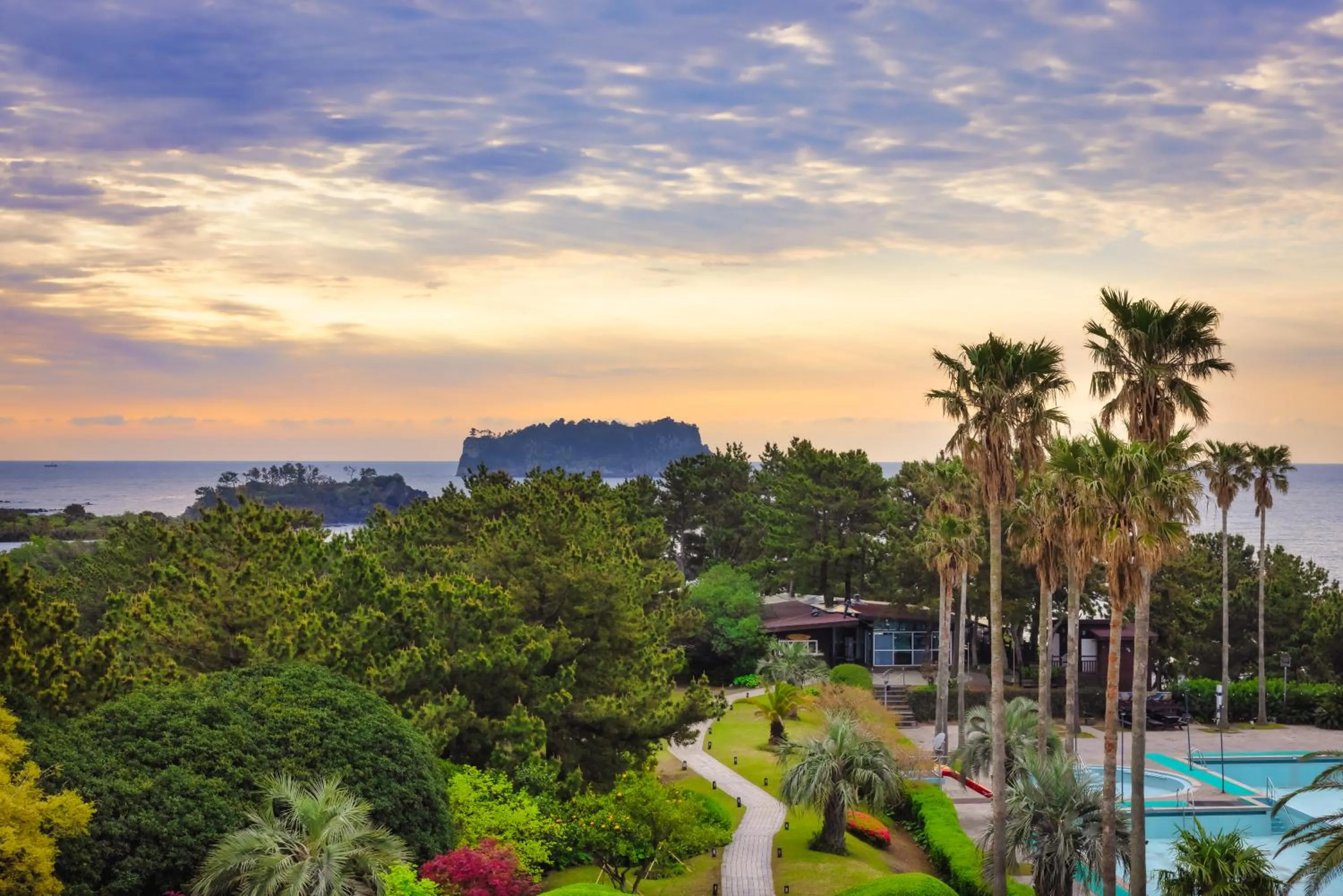 Garden in Kensington Resort Seogwipo