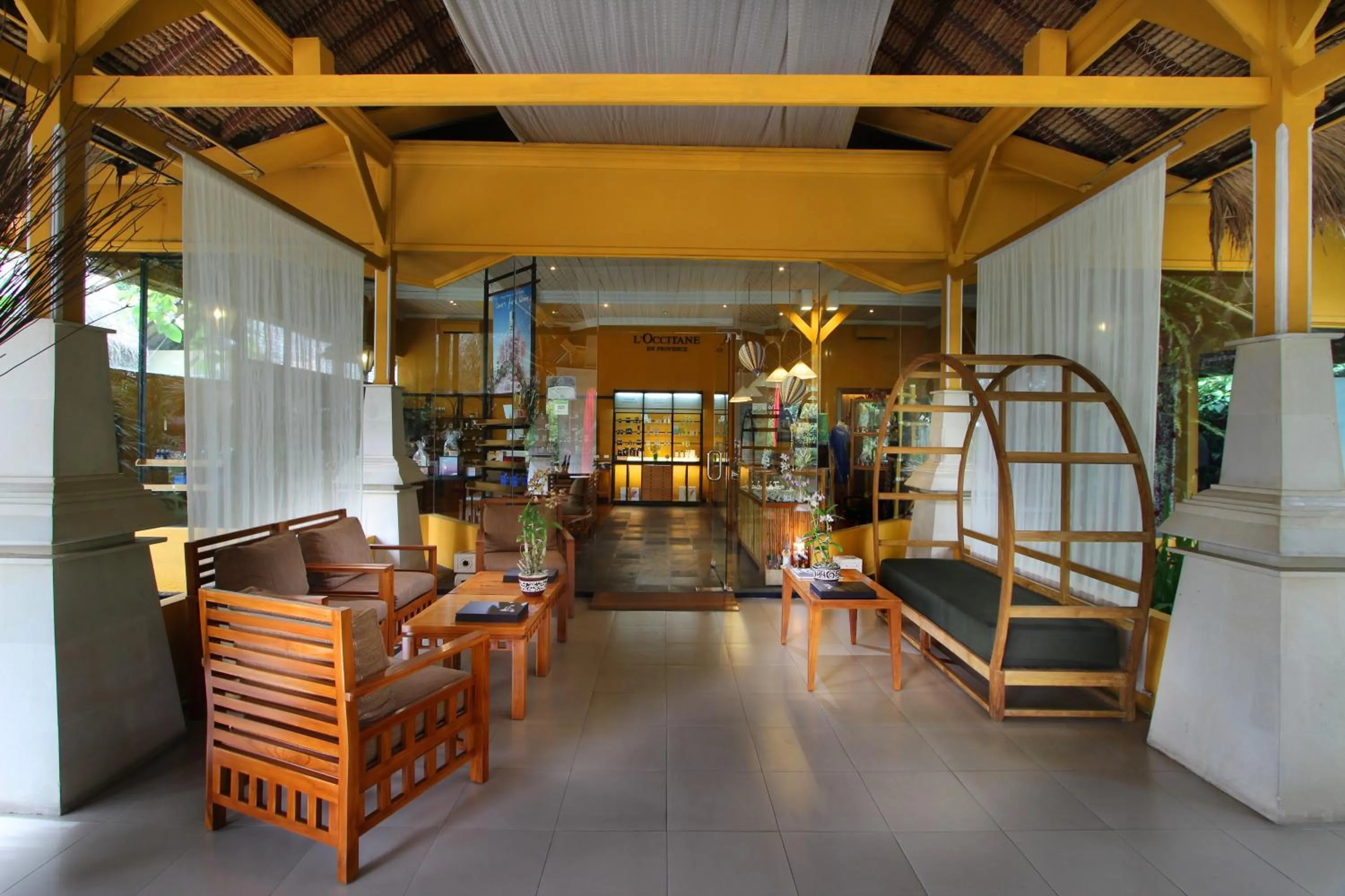 Business facilities in Jungle Retreat by Kupu Kupu Barong