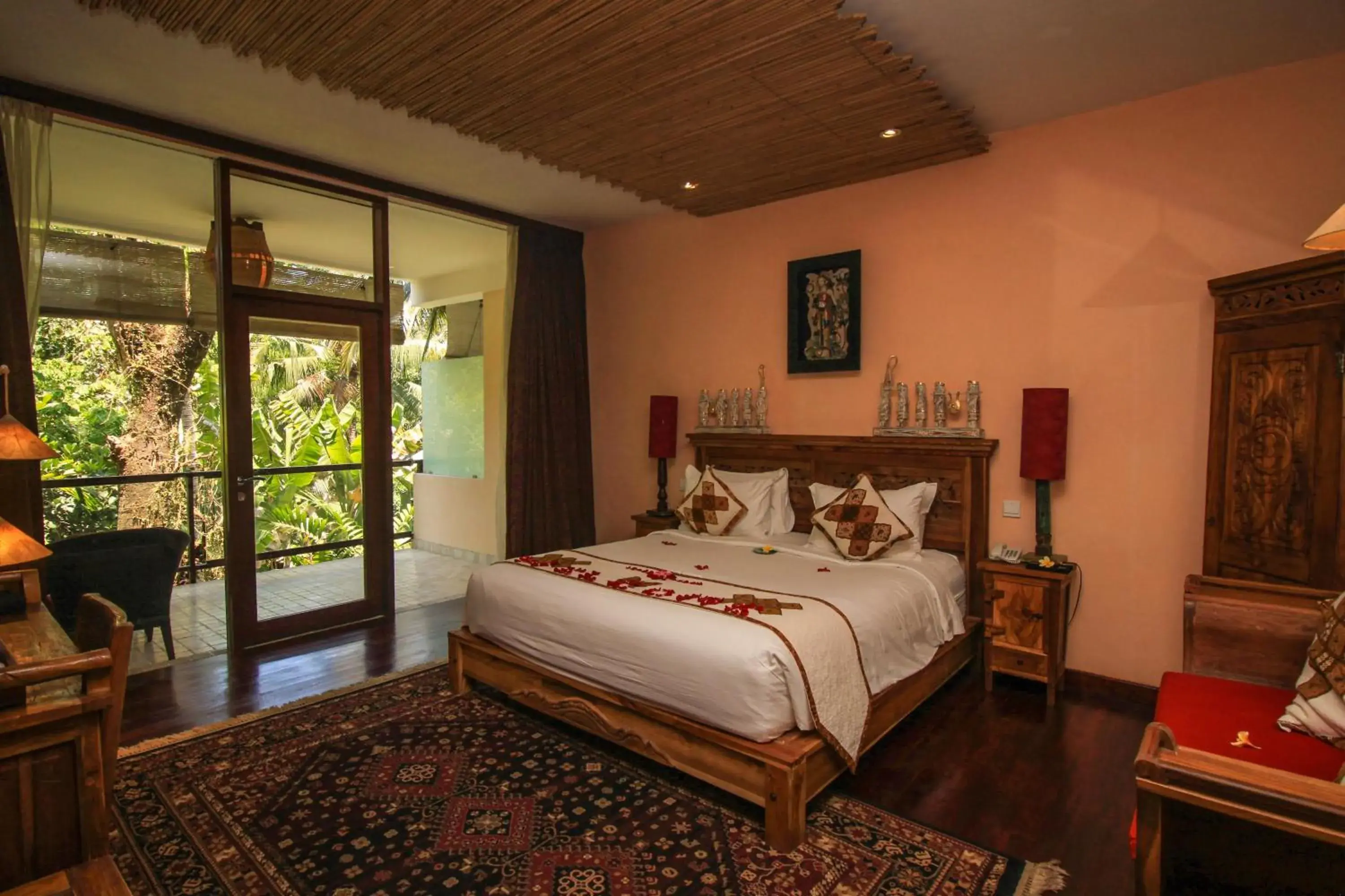 Photo of the whole room, Bed in Jungle Retreat by Kupu Kupu Barong Photo of the whole room, Bed in Jungle Retreat by Kupu Kupu Barong