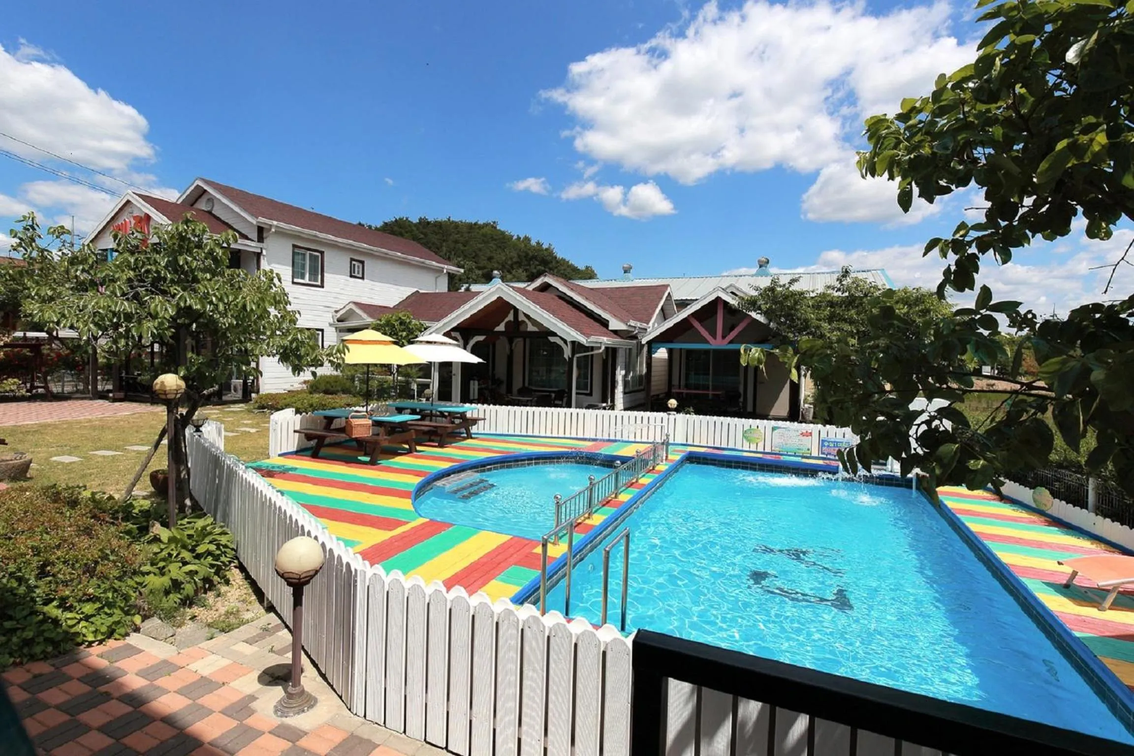 Pool view in Yejeon Pension