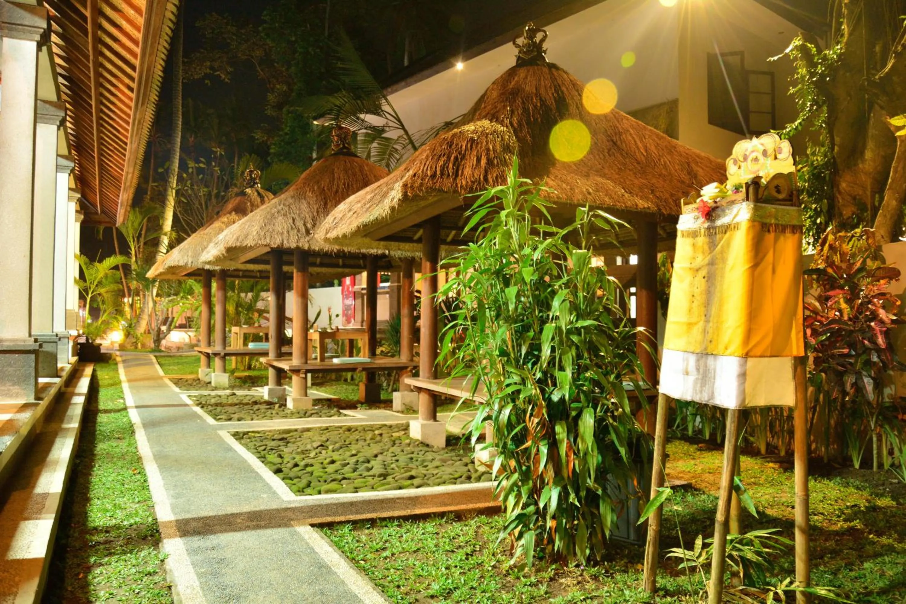 Restaurant/places to eat in Full Moon Villa Ubud