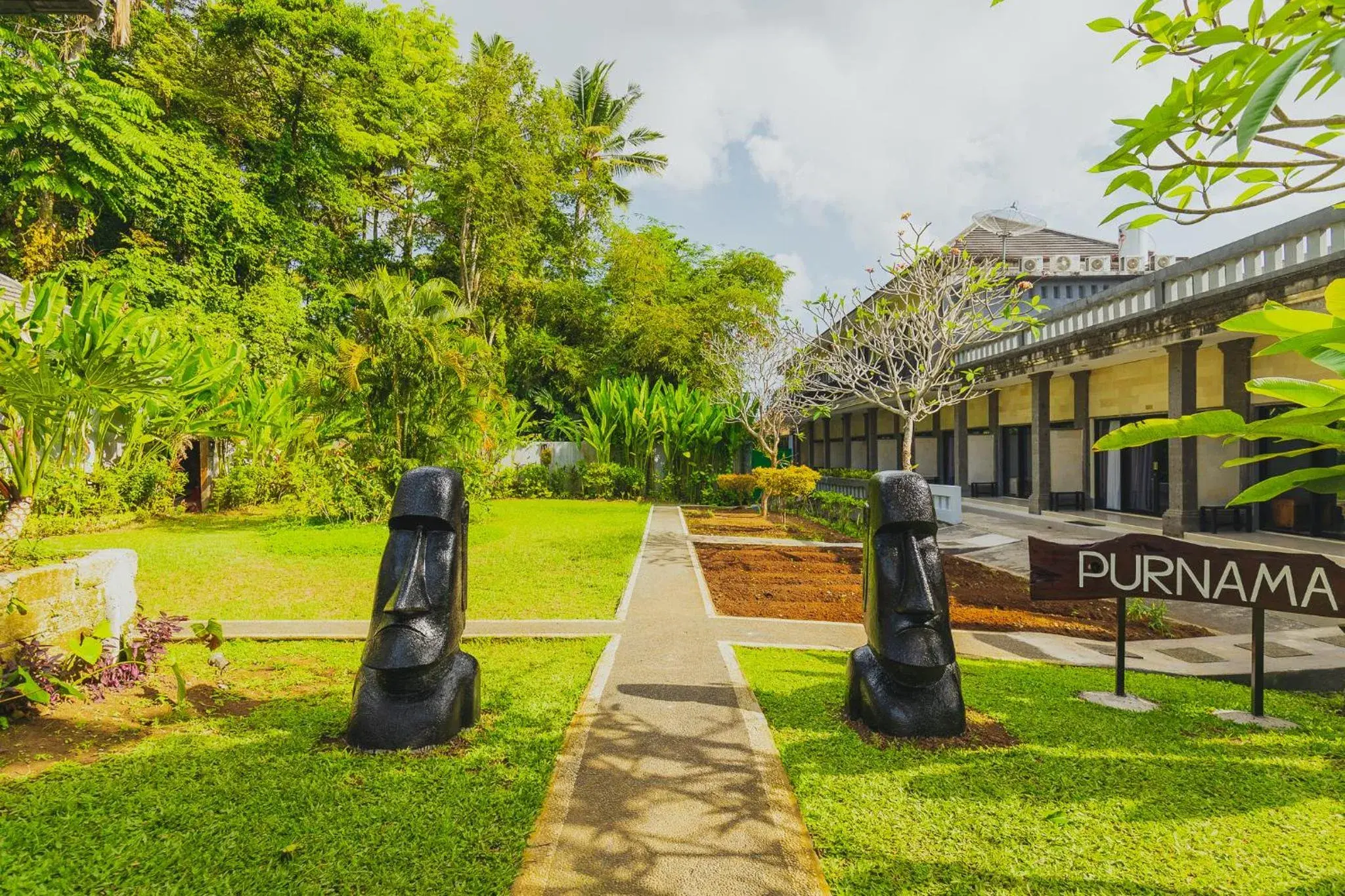 Property building in Full Moon Villa Ubud Property building in Full Moon Villa Ubud