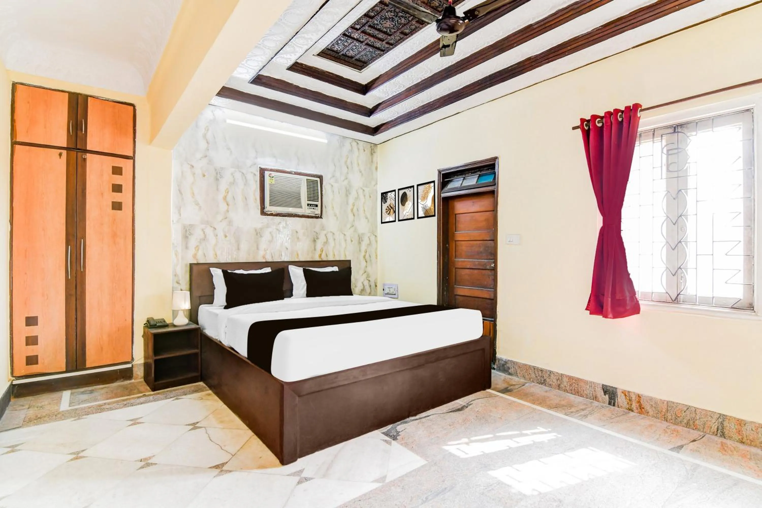 Bedroom, Bed in Super Hotel O Lenin Sarani