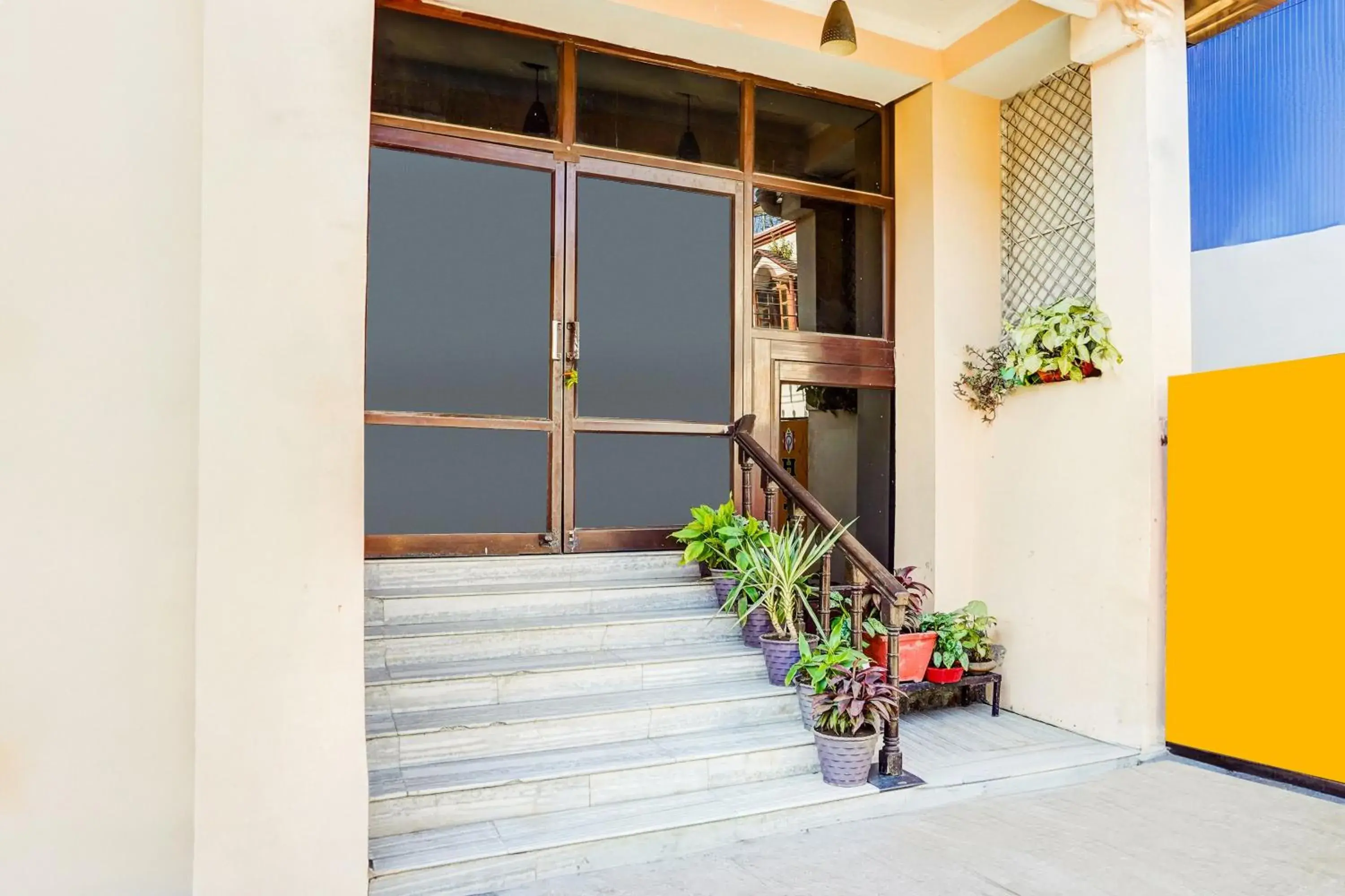 Facade/entrance in Super Hotel O Tyagi Road Near Prince Chowk Facade/entrance in Super Hotel O Tyagi Road Near Prince Chowk