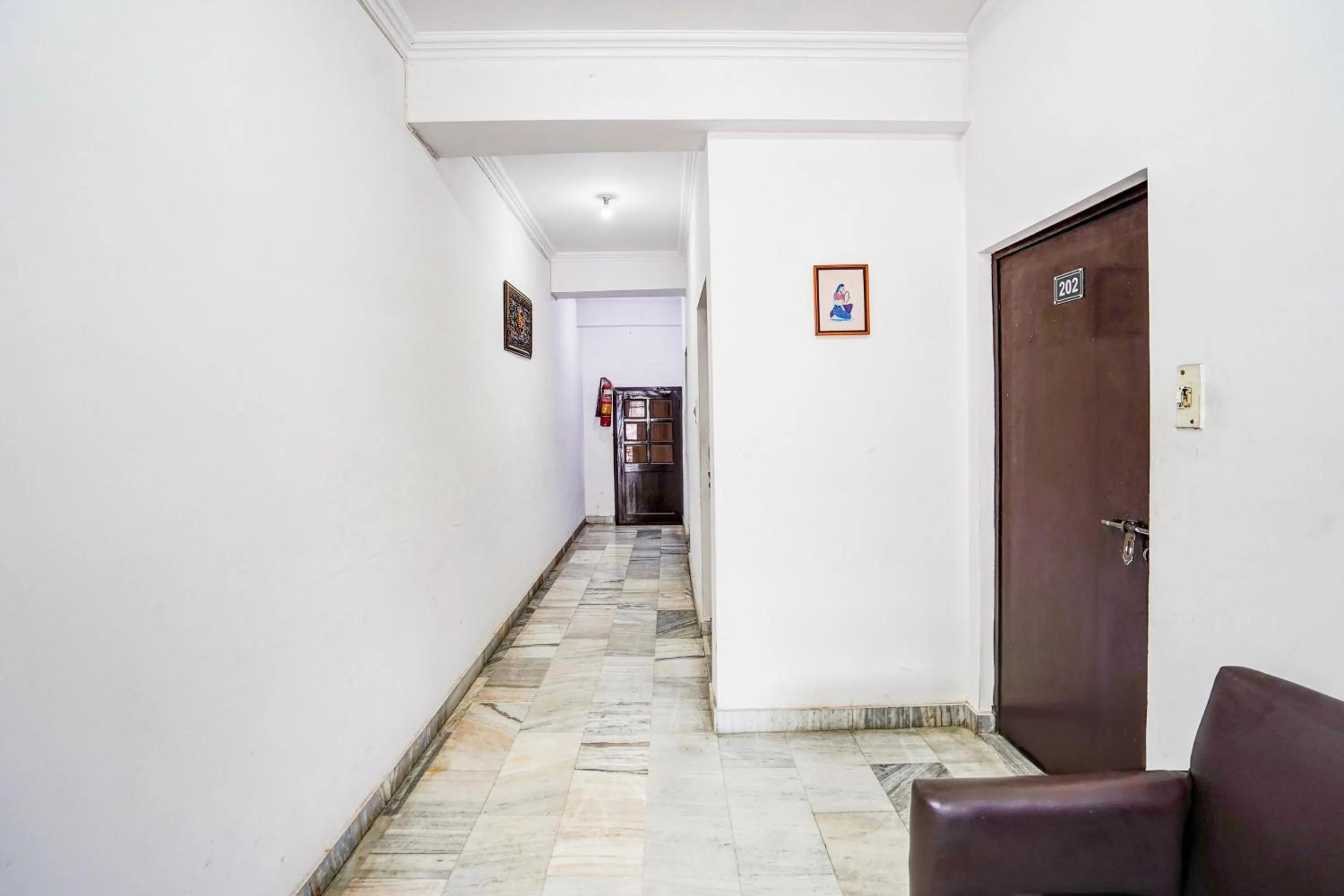 Lobby or reception in Super Hotel O Tyagi Road Near Prince Chowk