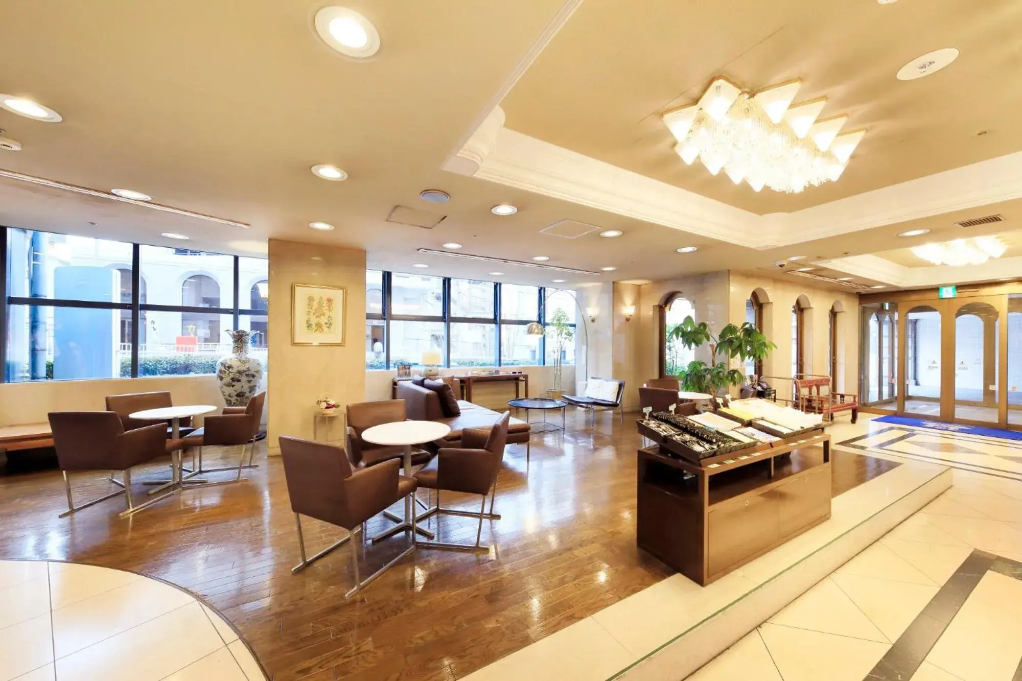 Lobby or reception in Yokohama Mandarin Hotel Lobby or reception in Yokohama Mandarin Hotel