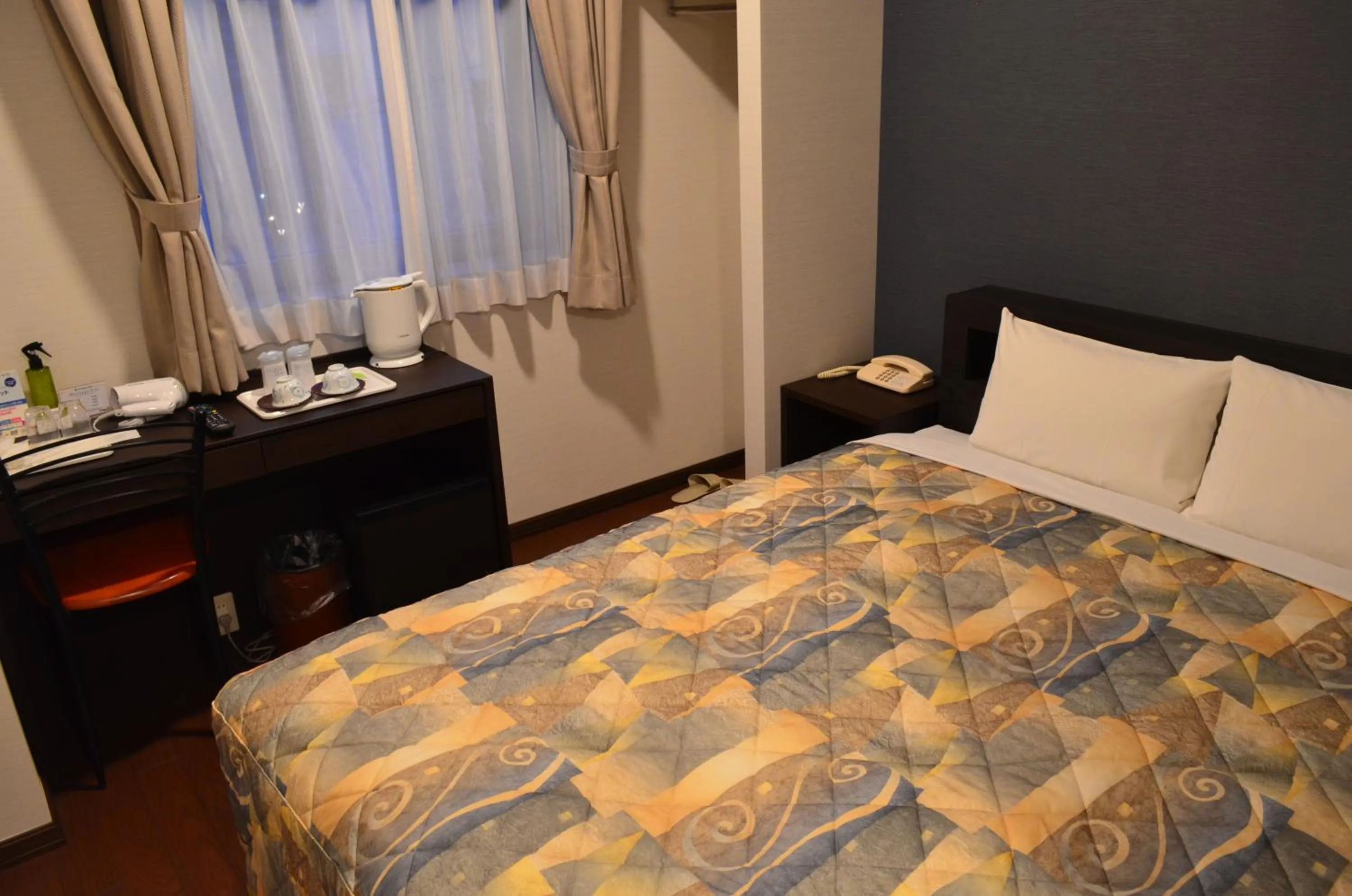 Bed in Yokohama Mandarin Hotel