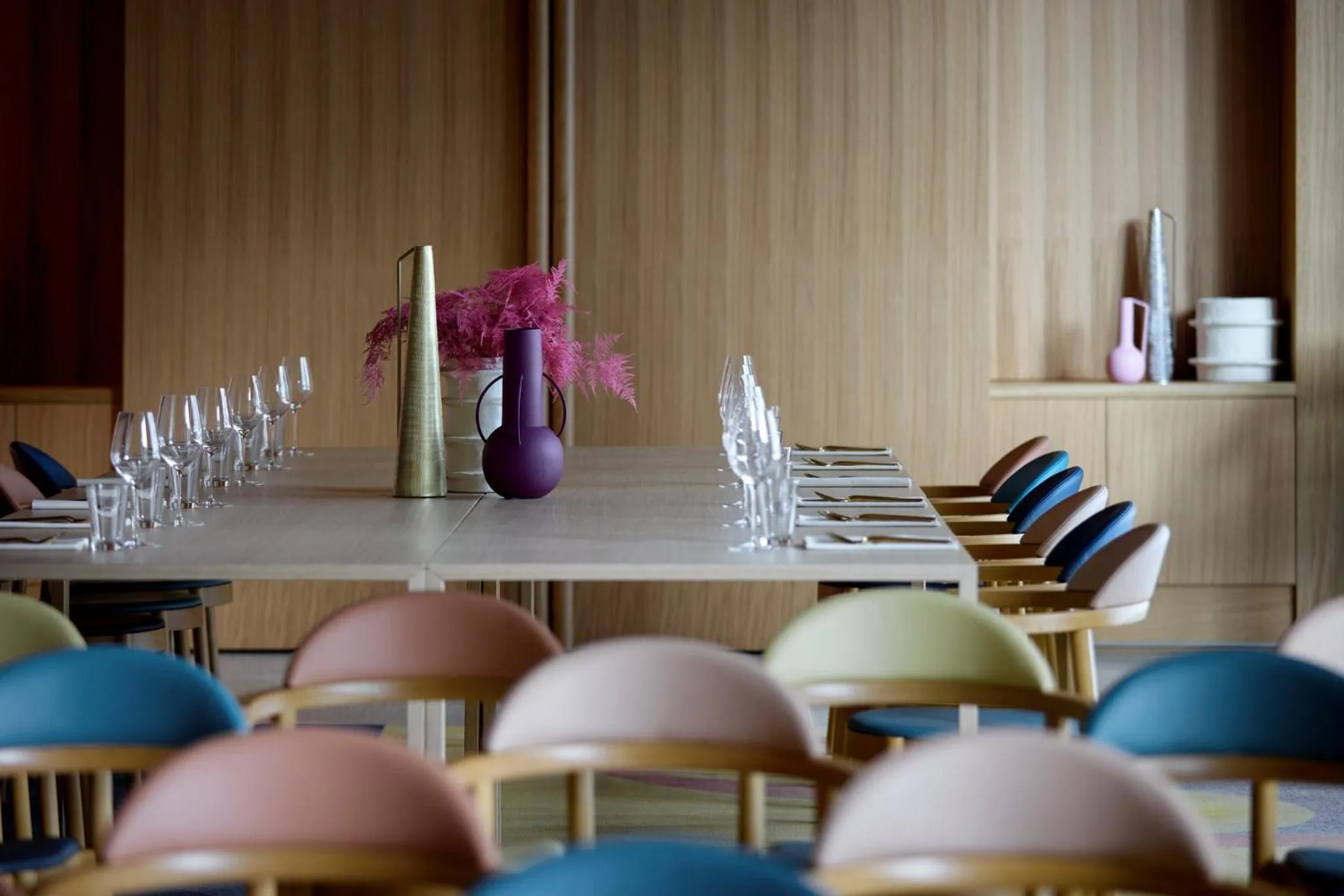 Meeting/conference room in Kimpton Main Frankfurt by IHG