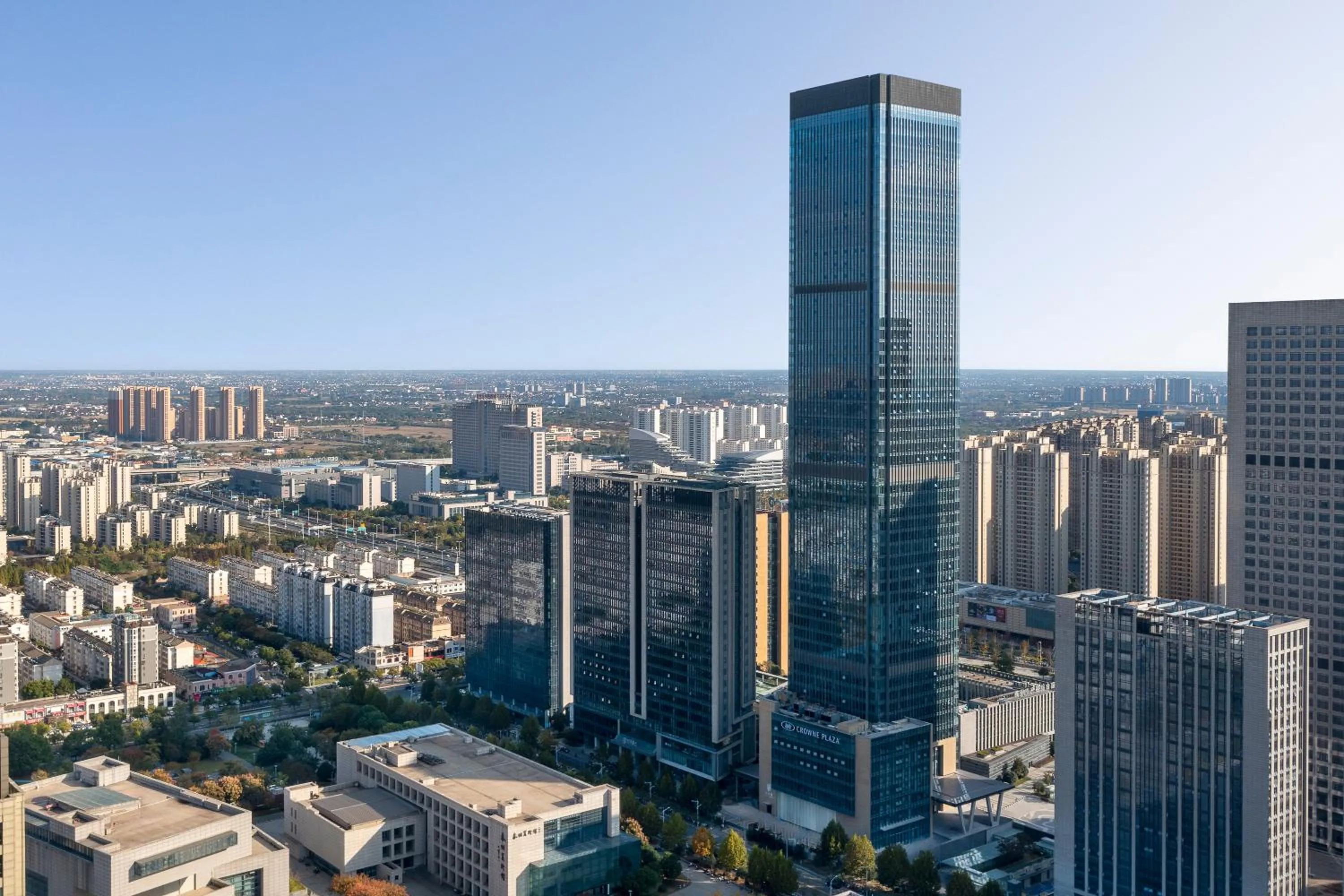 Property building in Crowne Plaza Taizhou City Center by IHG