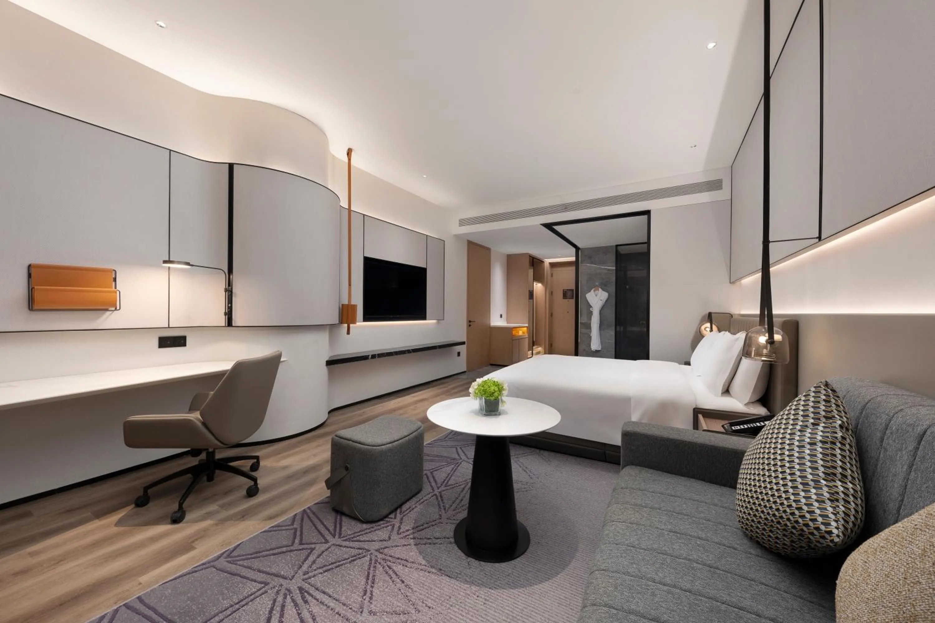 Photo of the whole room, Bed in Crowne Plaza Taizhou City Center by IHG