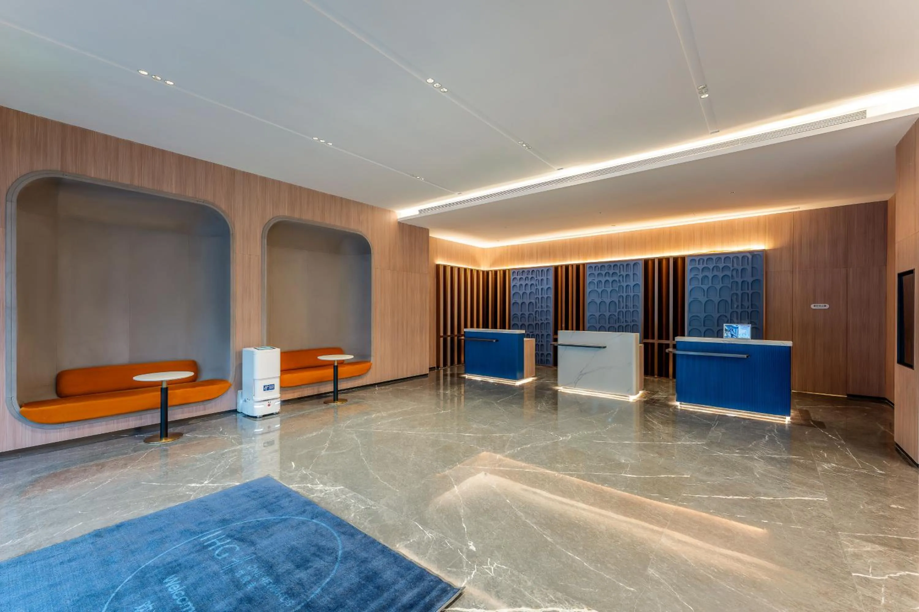 Lobby or reception in Holiday Inn Express Luoyang Longmen by IHG