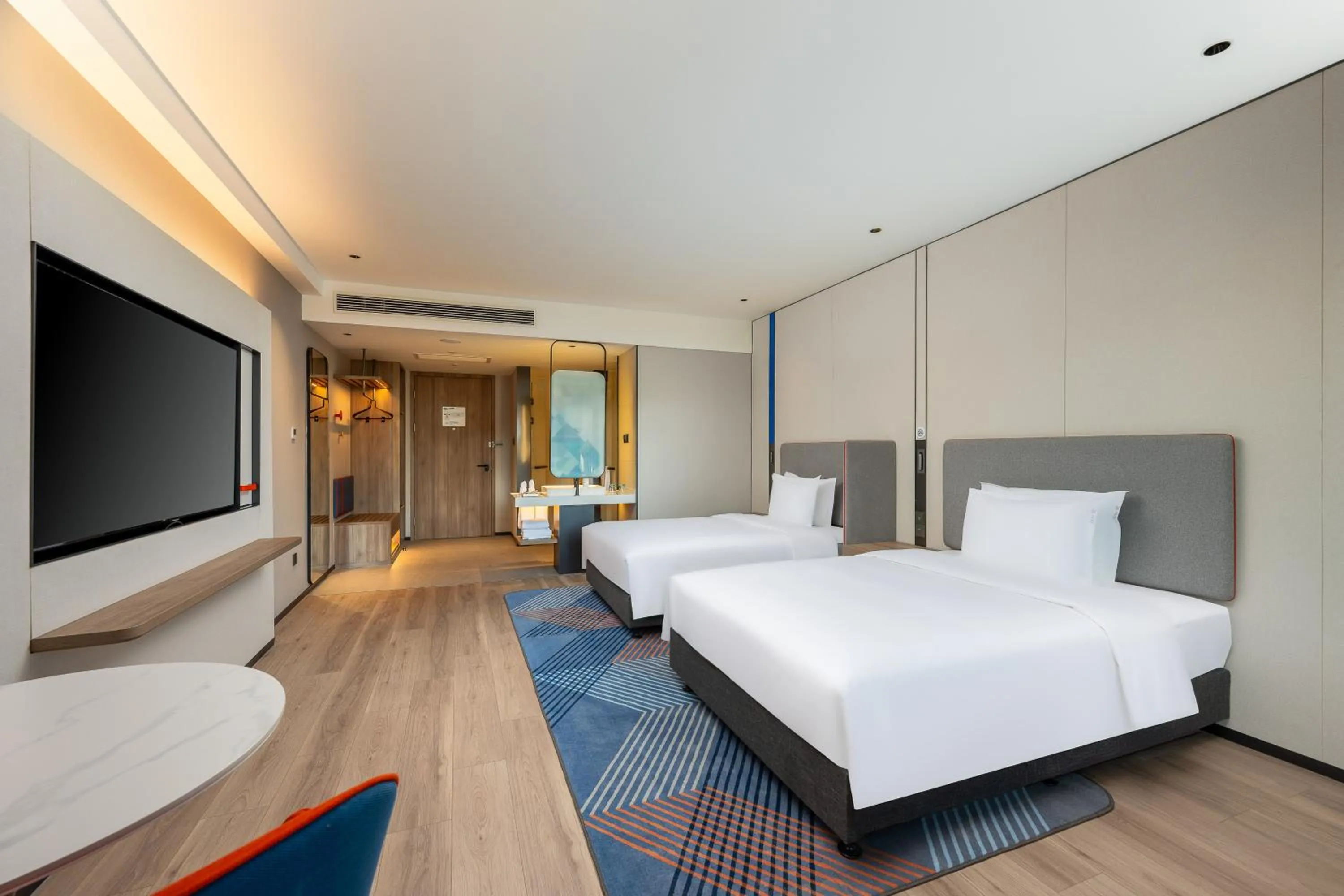 Bed in Holiday Inn Express Luoyang Longmen by IHG