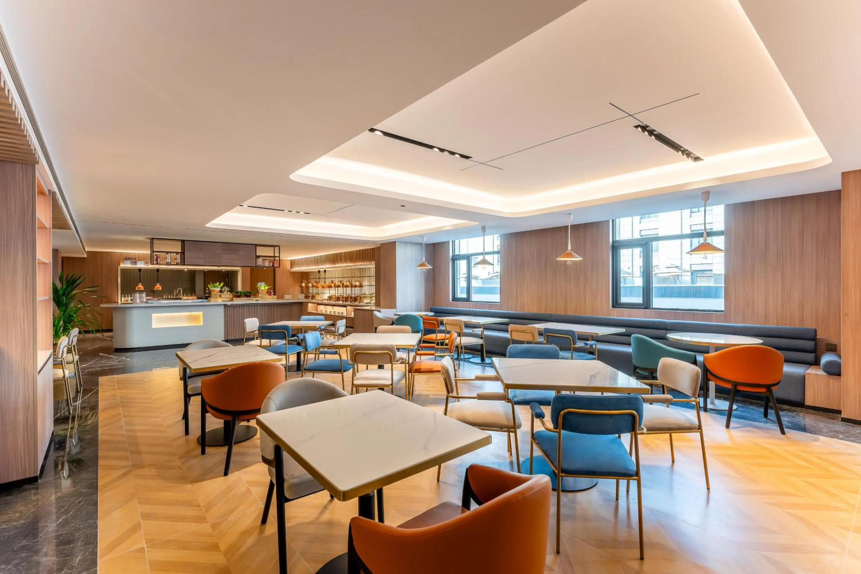 Breakfast in Holiday Inn Express Luoyang Longmen by IHG