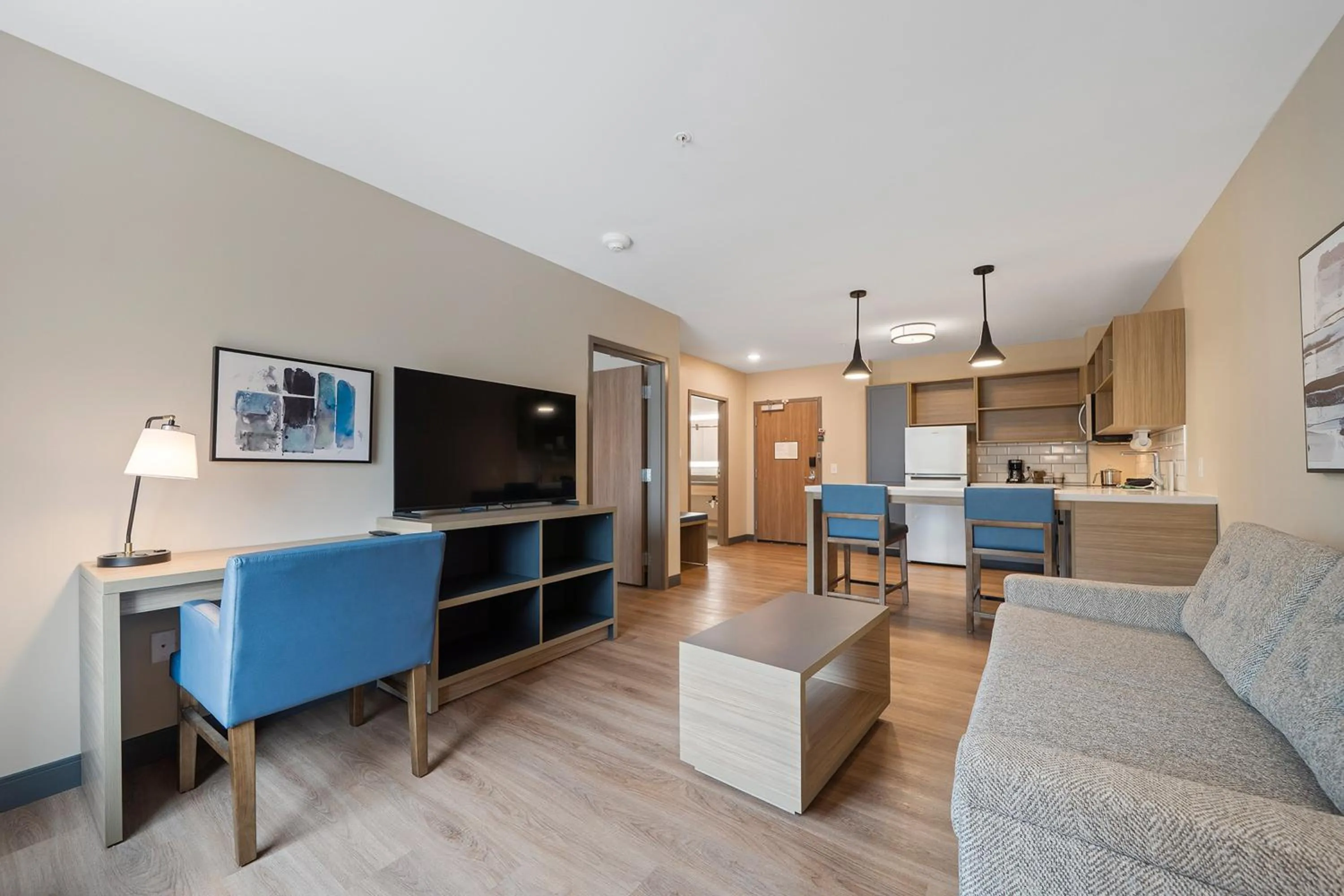 Photo of the whole room in Candlewood Suites Perry-National Fairground Area by IHG