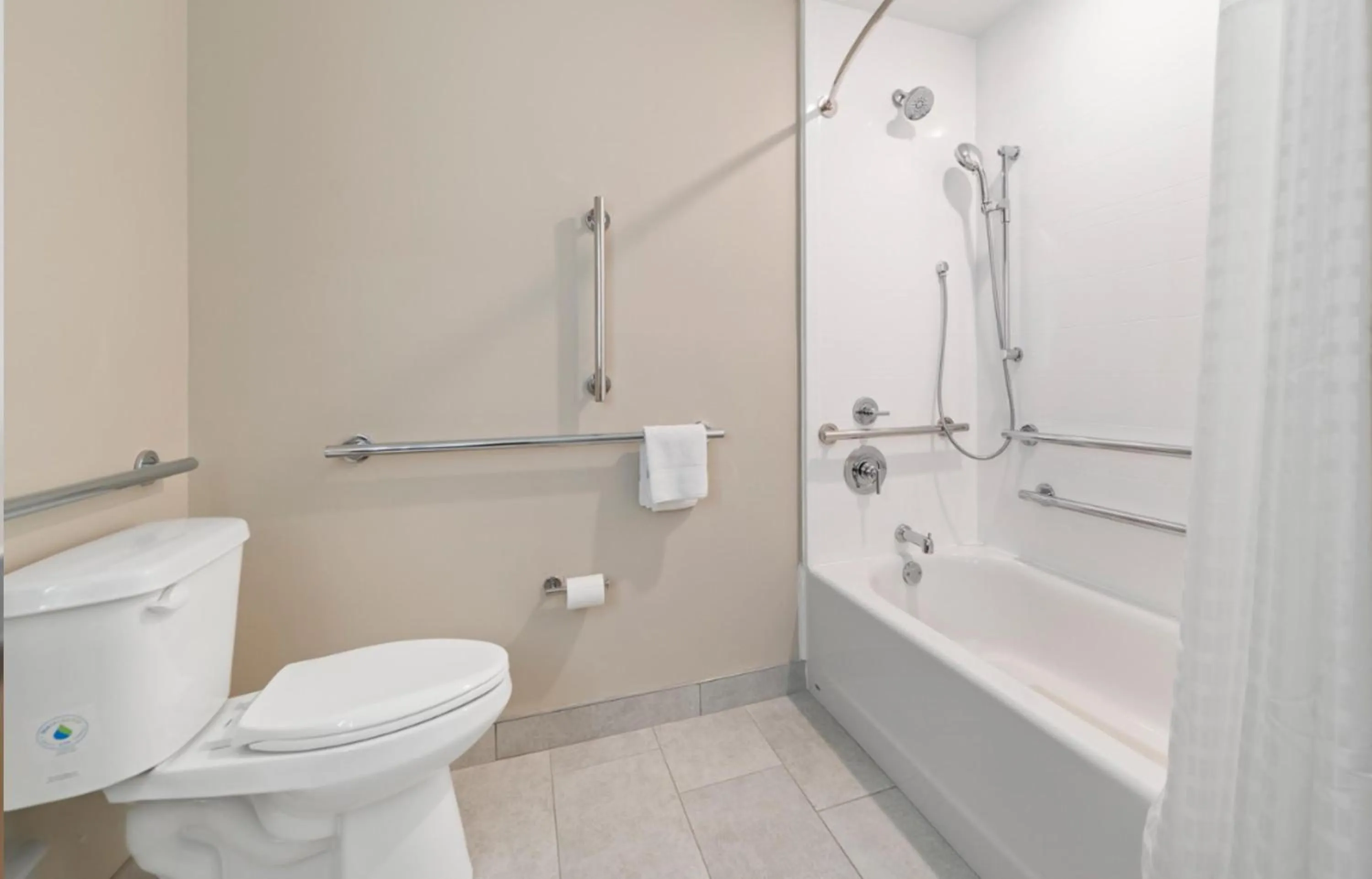 Bathroom in Candlewood Suites Perry-National Fairground Area by IHG