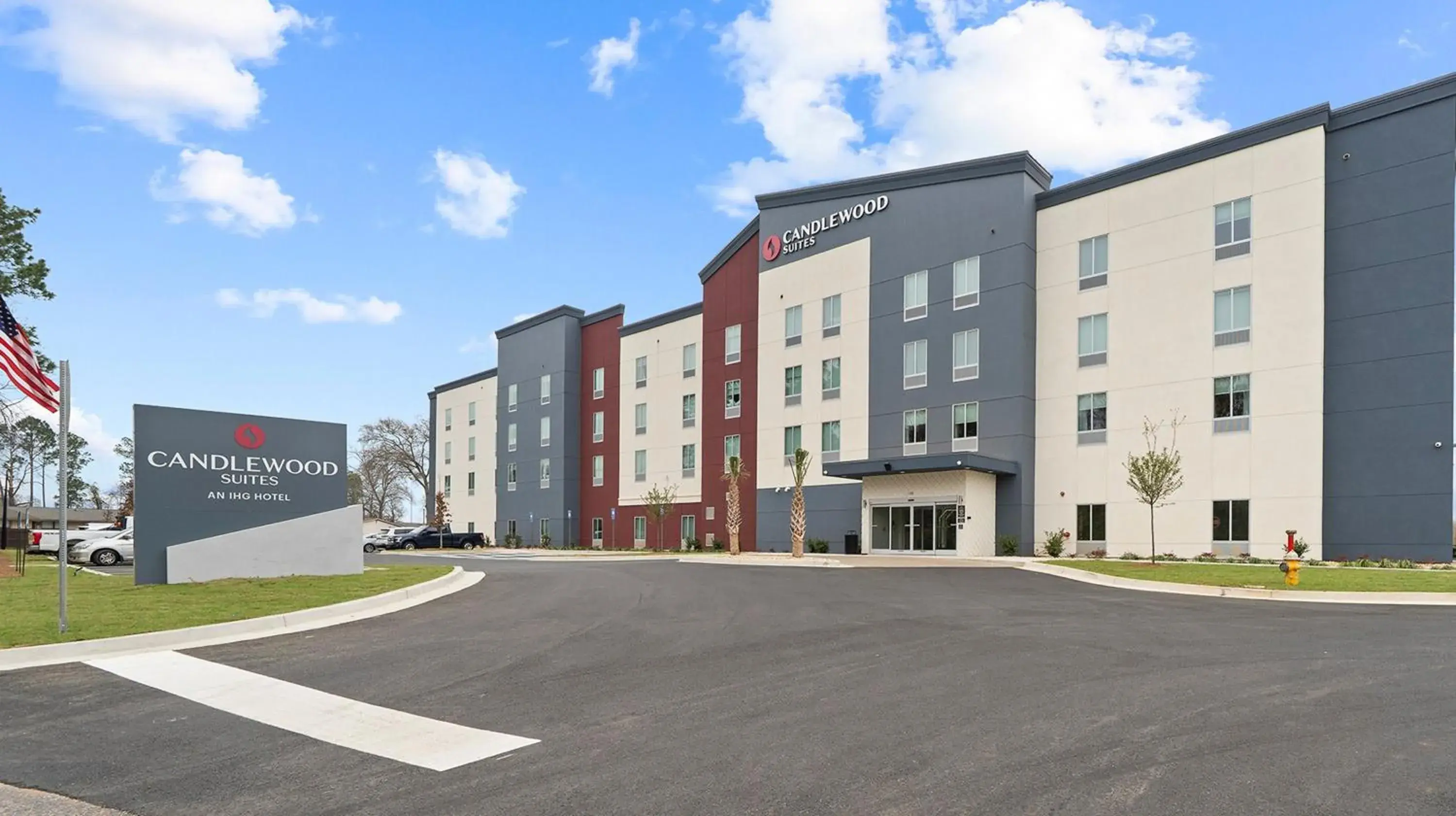 Property building in Candlewood Suites Perry-National Fairground Area by IHG Property building in Candlewood Suites Perry-National Fairground Area by IHG