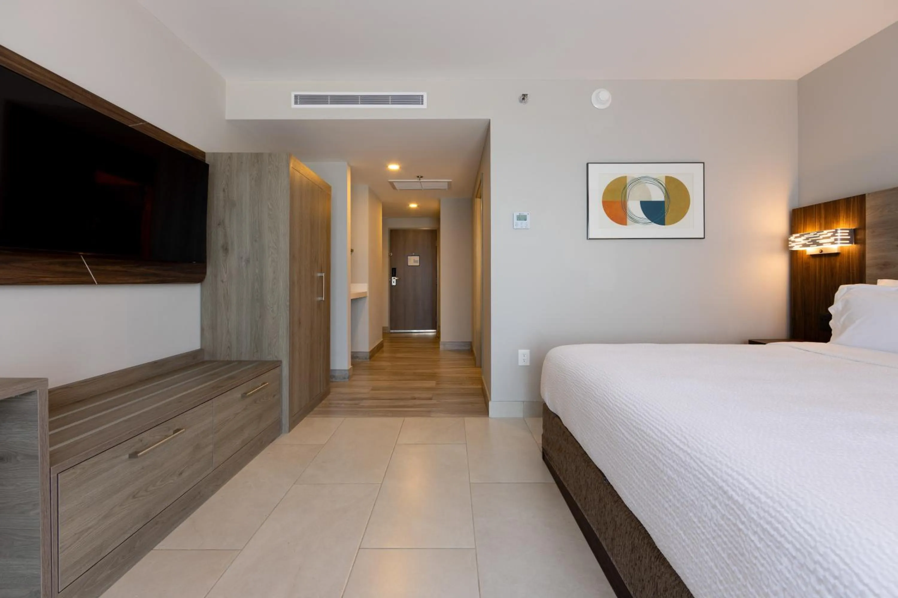 Bed in Holiday Inn Express & Suites Mazatlan by IHG