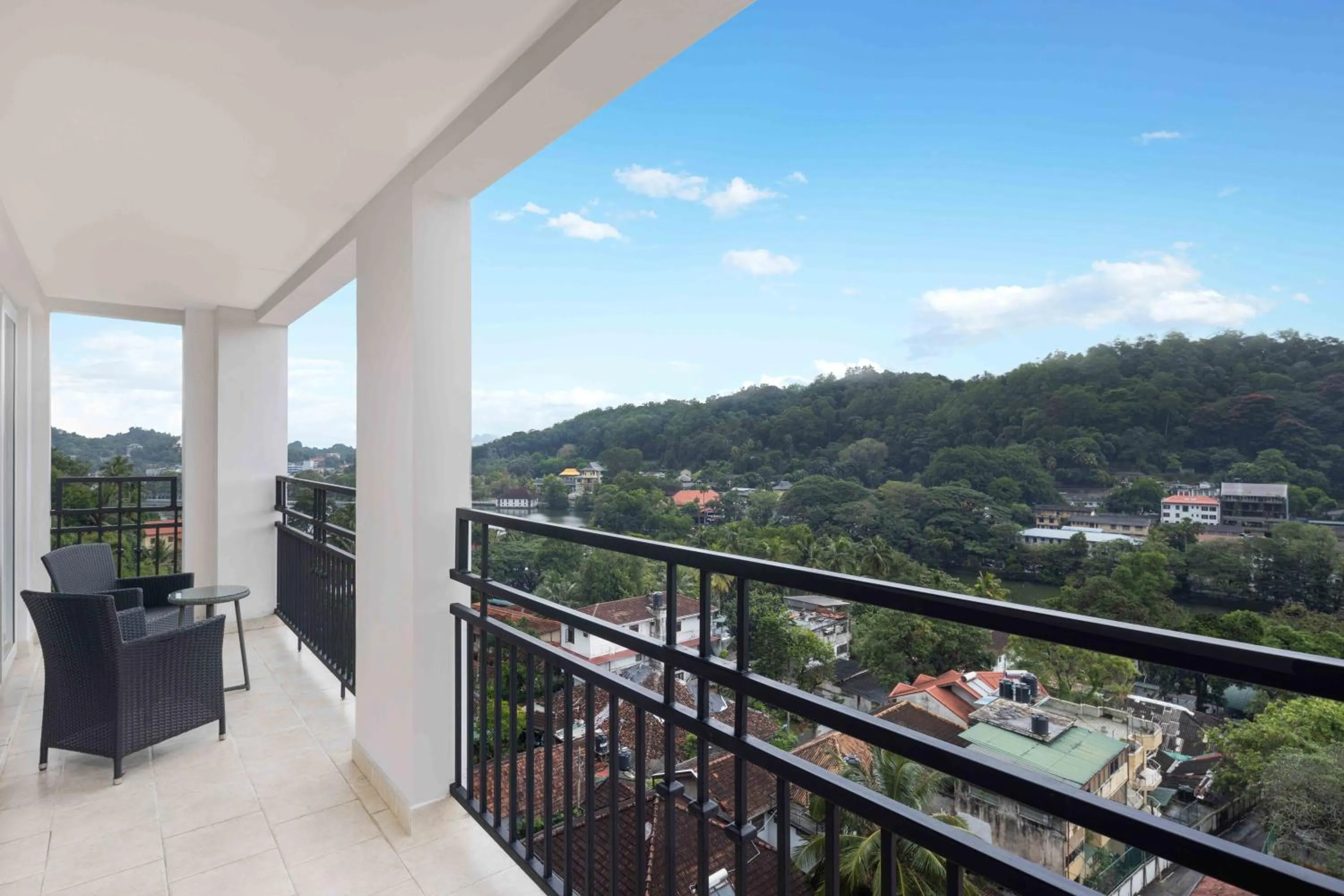 Balcony/Terrace in Radisson Hotel Kandy