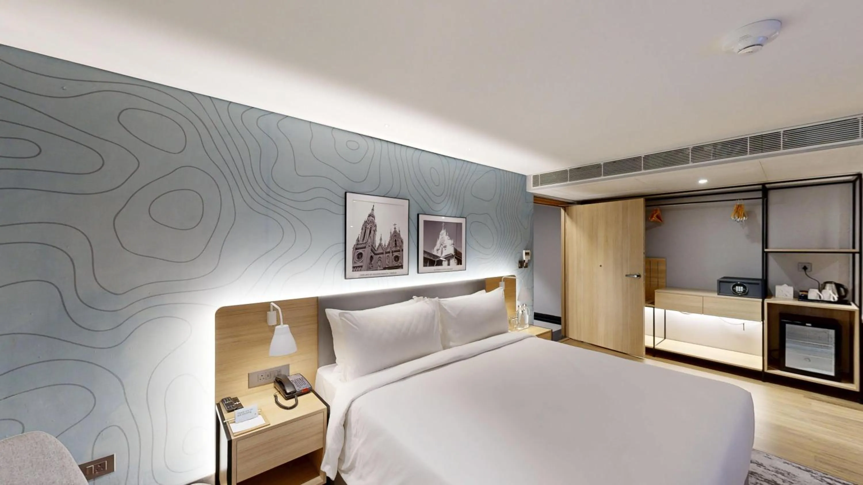 Bedroom, Bed in Park Inn & Suites by Radisson Thrissur East Fort